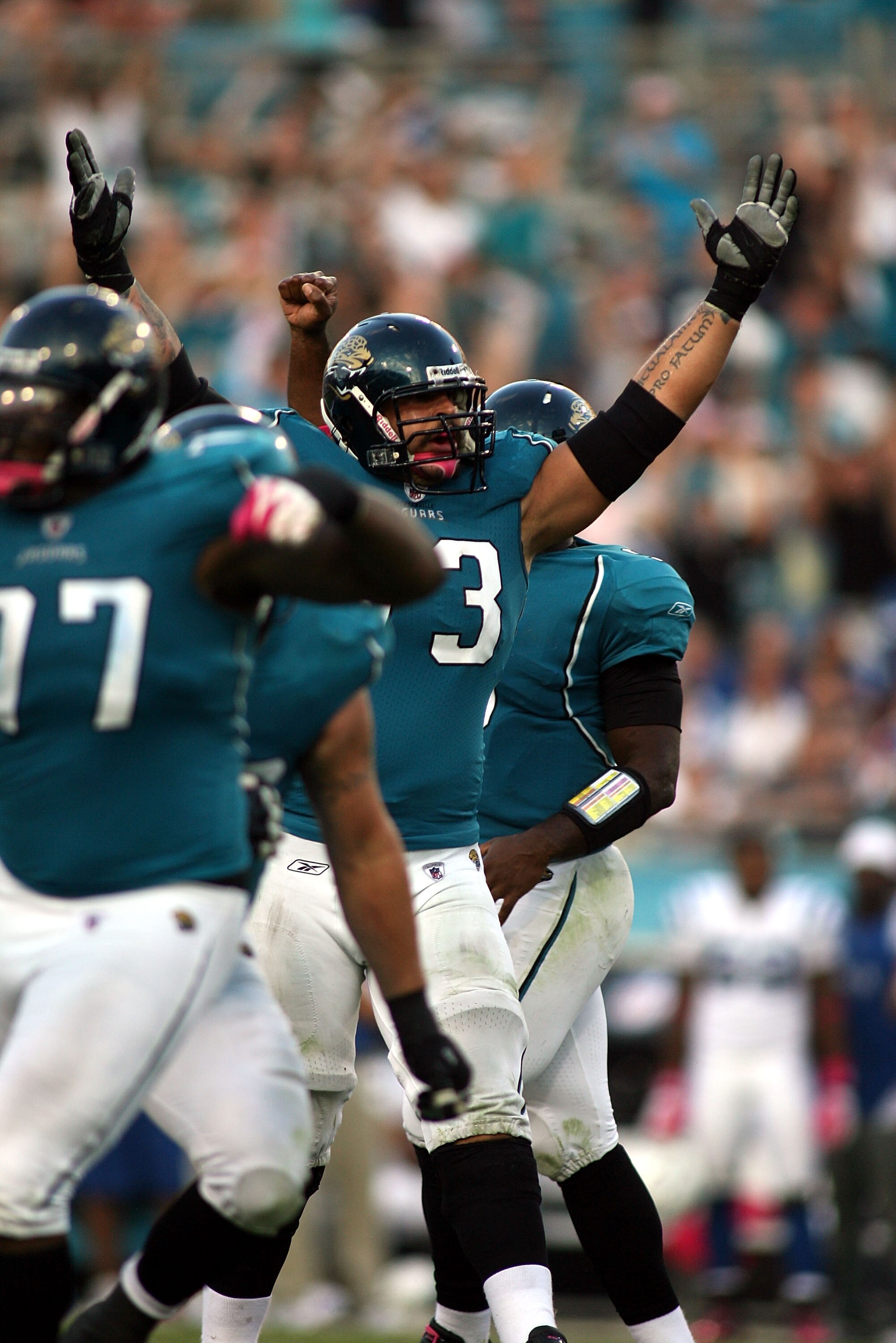 JACKSONVILLE, FL - OCTOBER 03:  Quarterback David Garrard #9 of the Jacksonville Jaguars celebrates the go ahead touchdown against the Indianapolis Colts at EverBank Field on October 3, 2010 in Jacksonville, Florida. The Jaguars won 31-28.  (Photo by Marc
