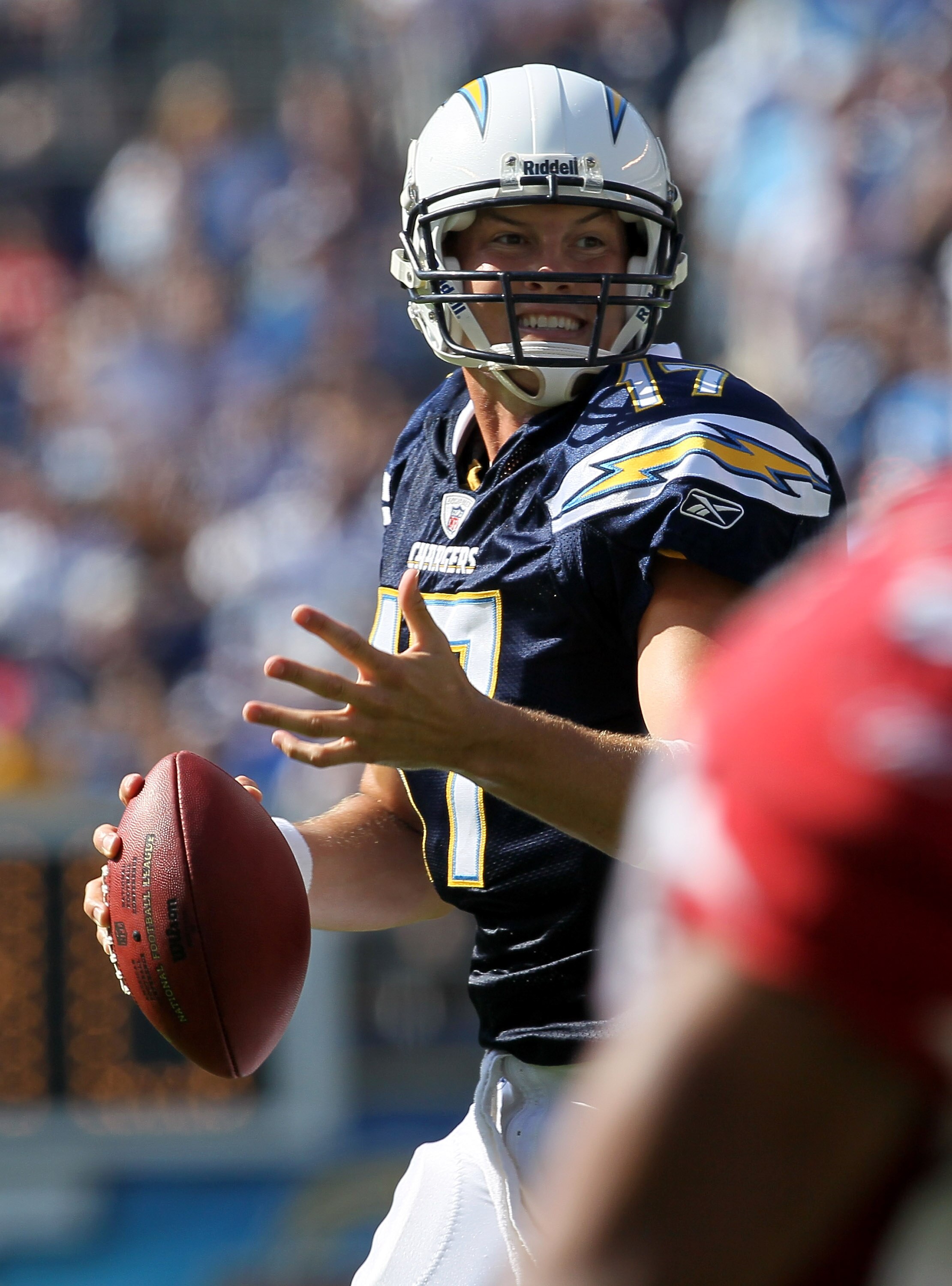 SAN DIEGO - OCTOBER 03:  Quarterback Philip Rivers of the San Diego Chargers looks to throw a pass against the Arizona Cardinals at Qualcomm Stadium on October 3, 2010 in San Diego, California.   The Chargers won 41-10.  (Photo by Stephen Dunn/Getty Image