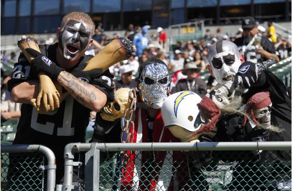 The Black Hole was rowdy as ever on Sunday!