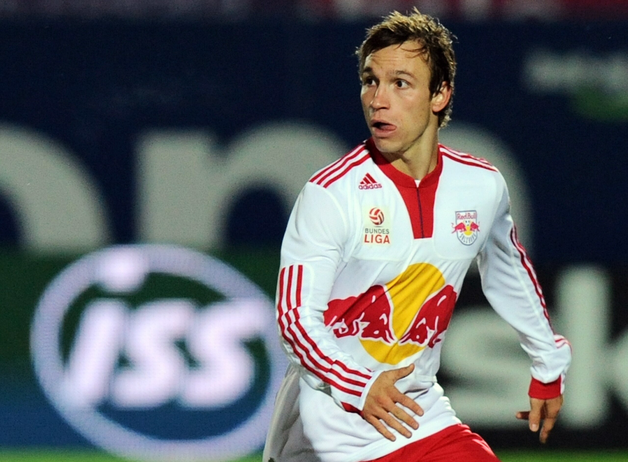 VIENNA, AUSTRIA - OCTOBER 17:  Andreas Ulmer of FC Red Bull Salzburg during the Austrian Football Bundesliga match between FK Austria Wien and FC Red Bull Salzburg held on October 17, 2009 at the Franz Horr Stadium, in Vienna, Austria. (Photo by Samuel Ku