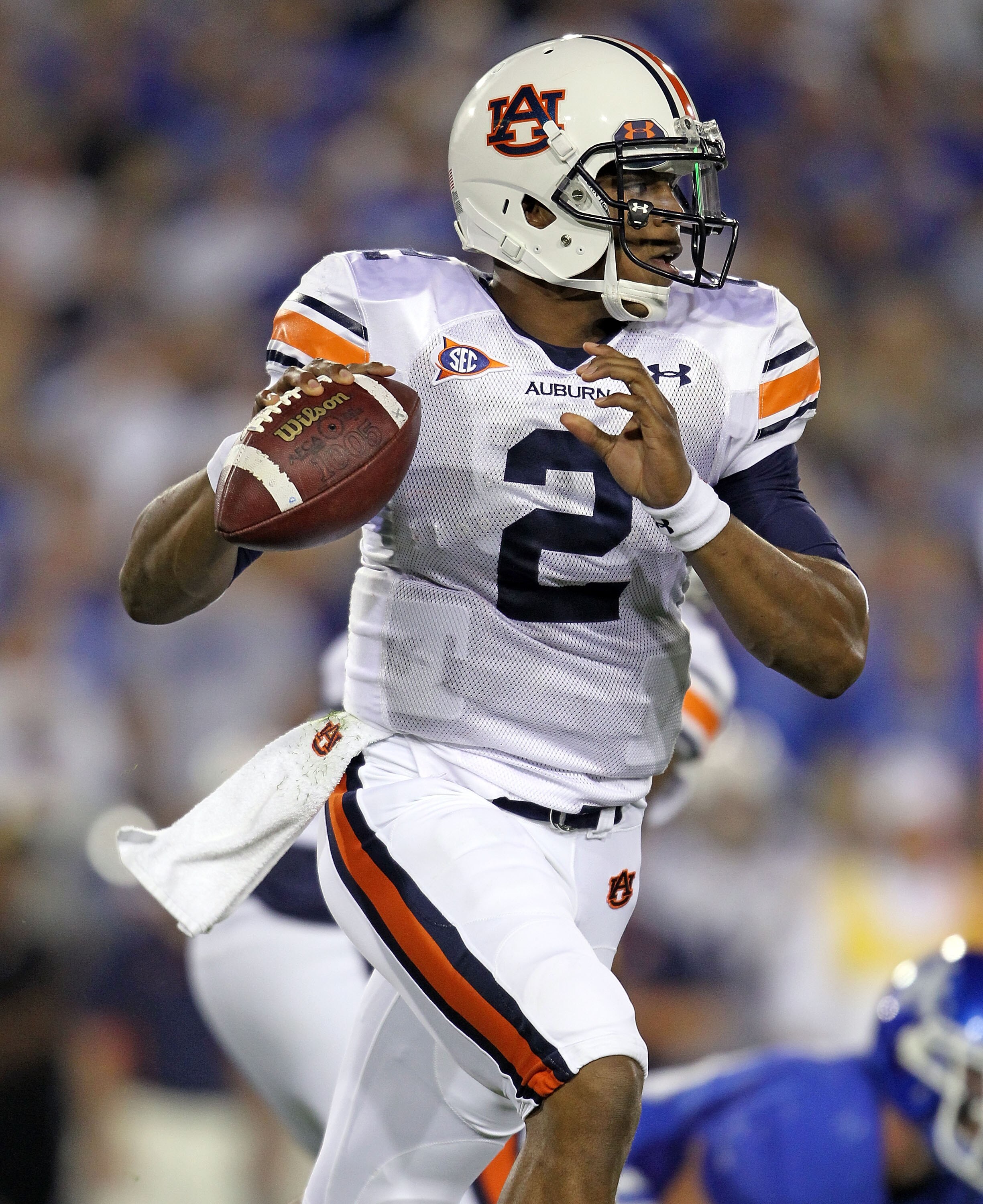 LEXINGTON, KY - OCTOBER 09:  Cam Newton #2 of the Auburn Tigers looks to throw a pass during the SEC game against the Kentucky Wildcats at Commonwealth Stadium on October 9, 2010 in Lexington, Kentucky.  (Photo by Andy Lyons/Getty Images)