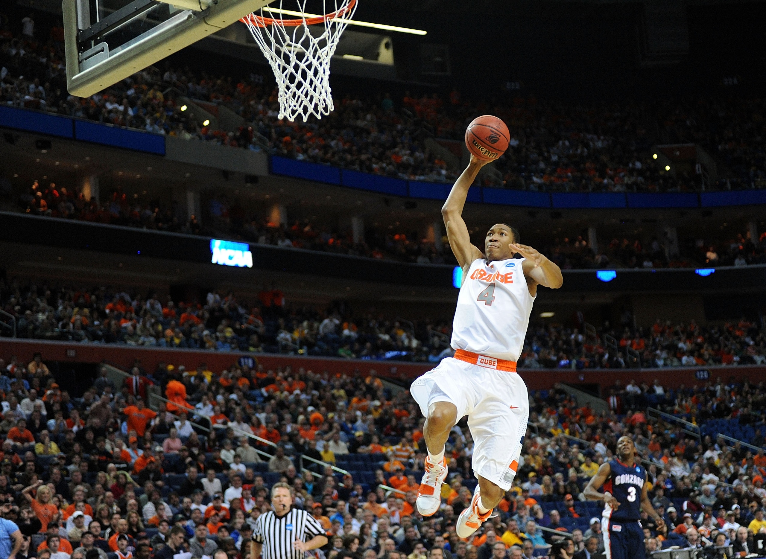 BUFFALO, NY - MARCH 21:  Wes Johnson #4 of the Syracuse Orange goes up for the dunk against the Gonzaga Bulldogs during the second round of the 2010 NCAA men's basketball tournament at HSBC Arena at HSBC Arena on March 21, 2010 in Buffalo, New York.  (Pho