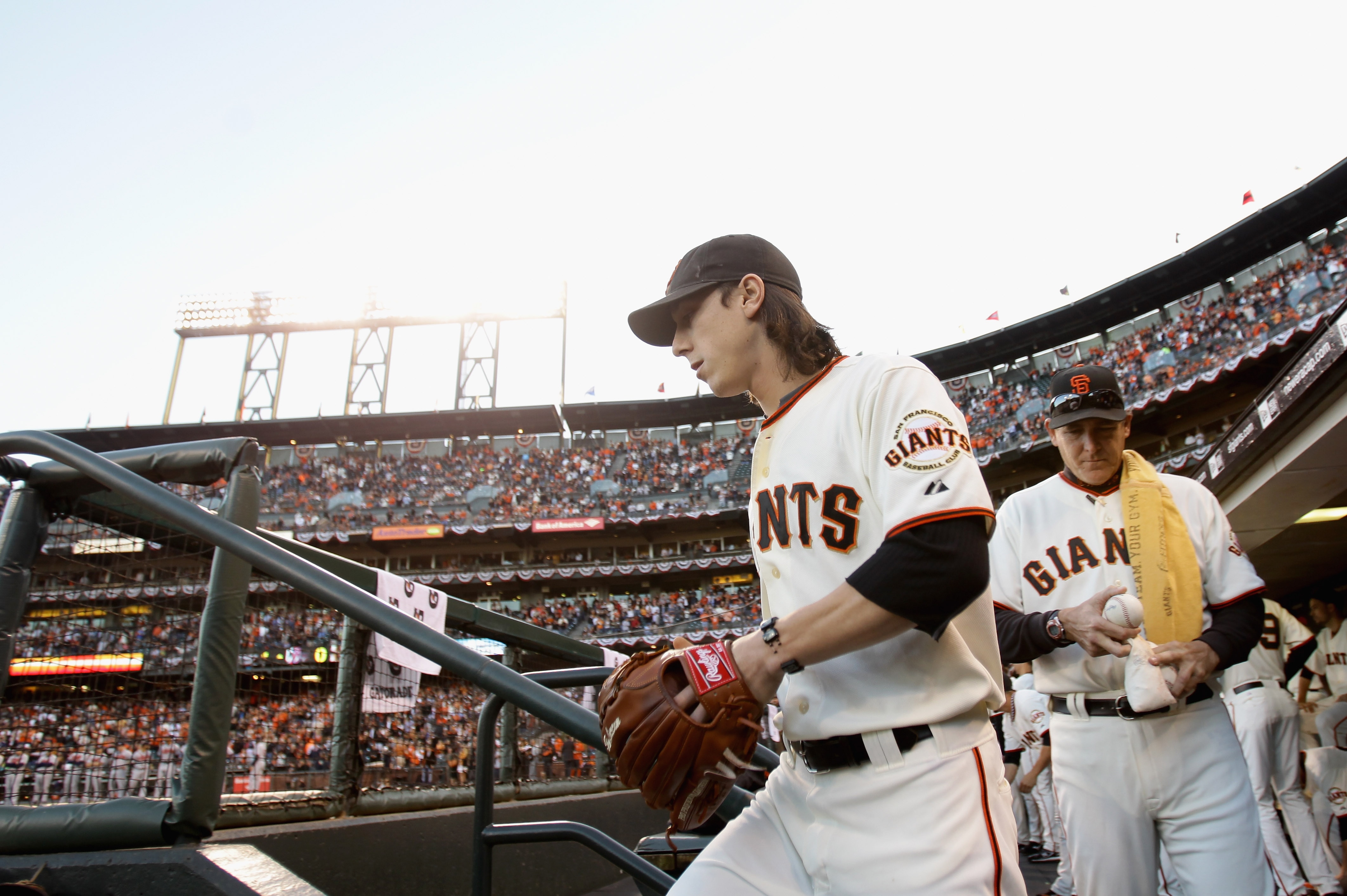 SAN FRANCISCO - OCTOBER 07:  Tim Lincecum #55 of the San Francisco Giants walks out of the dugout to warm up before their game against the Atlanta Braves in game 1 of the NLDS at AT&T Park on October 7, 2010 in San Francisco, California.  (Photo by Ezra S