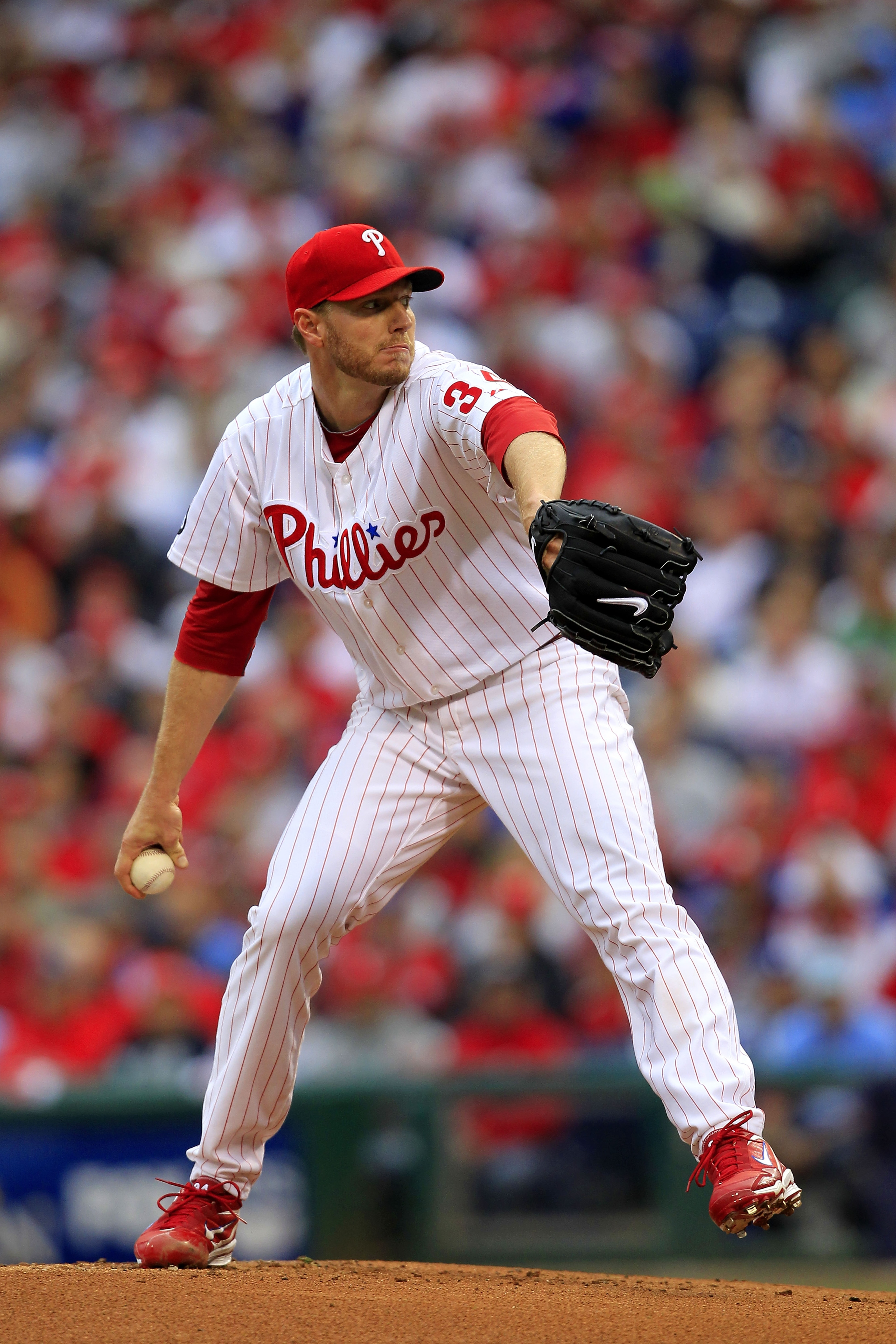 PHILADELPHIA - OCTOBER 06:  Roy Halladay #34 of the Philadelphia Phillies pitches during his no-hitter in Game 1 of the NLDS against the Cincinnati Reds at Citizens Bank Park on October 6, 2010 in Philadelphia, Pennsylvania.The Phillies defeated the Reds