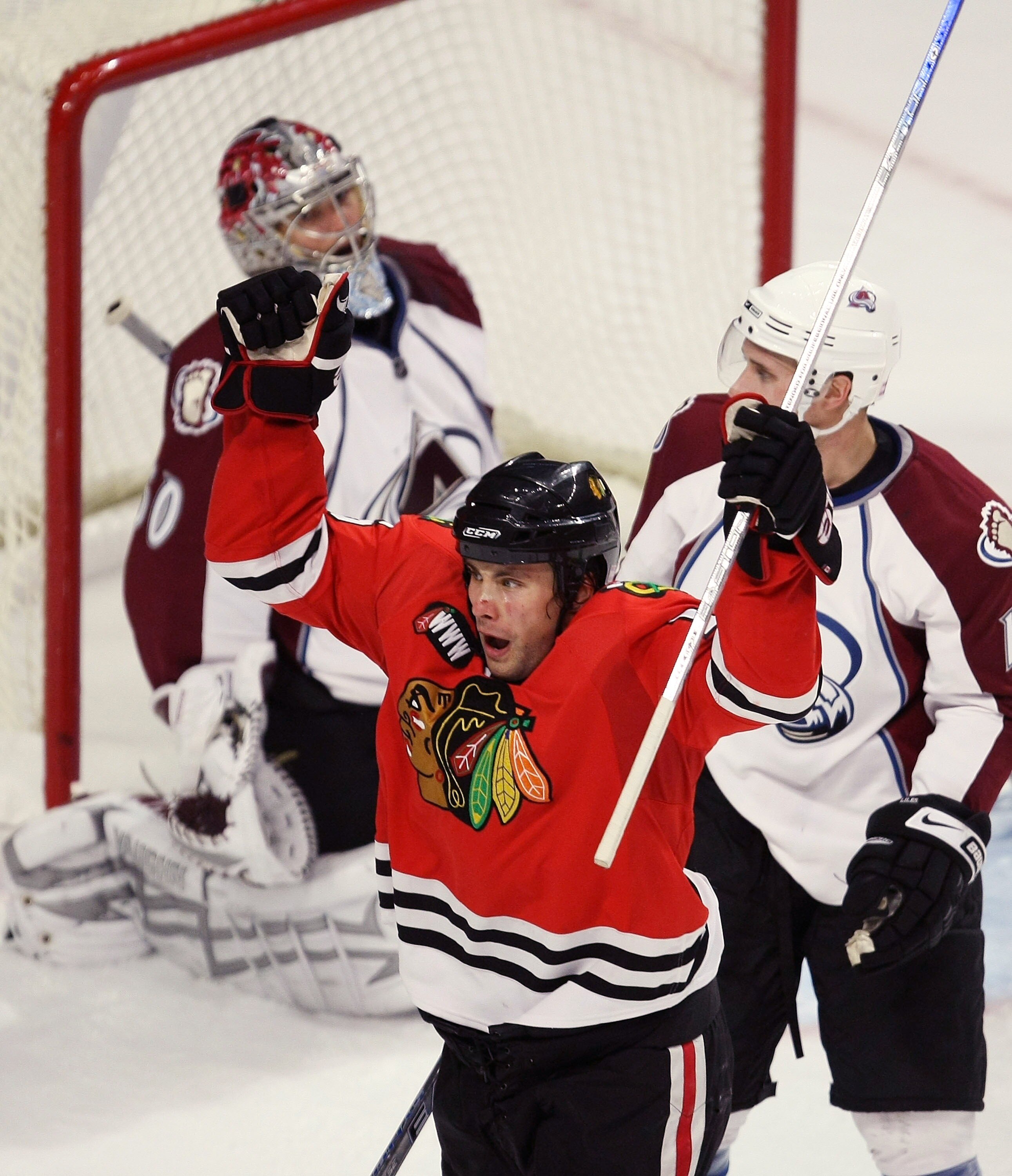 CHICAGO - OCTOBER 19: Tuomo Ruutu #15 of the Chicago Blackhawks celebrates his game-winning goal against the Colorado Avalanche on October 19, 2007 at the United Center in Chicago, Illinois. The Blackhawks defeated the Avalanche 5-3. (Photo by Jonathan Da CHICAGO - OCTOBER 19: Tuomo Ruutu #15 of the Chicago Blackhawks celebrates his game-winning goal against the Colorado Avalanche on October 19, 2007 at the United Center in Chicago, Illinois. The Blackhawks defeated the Avalanche 5-3. (Photo by Jonathan Da