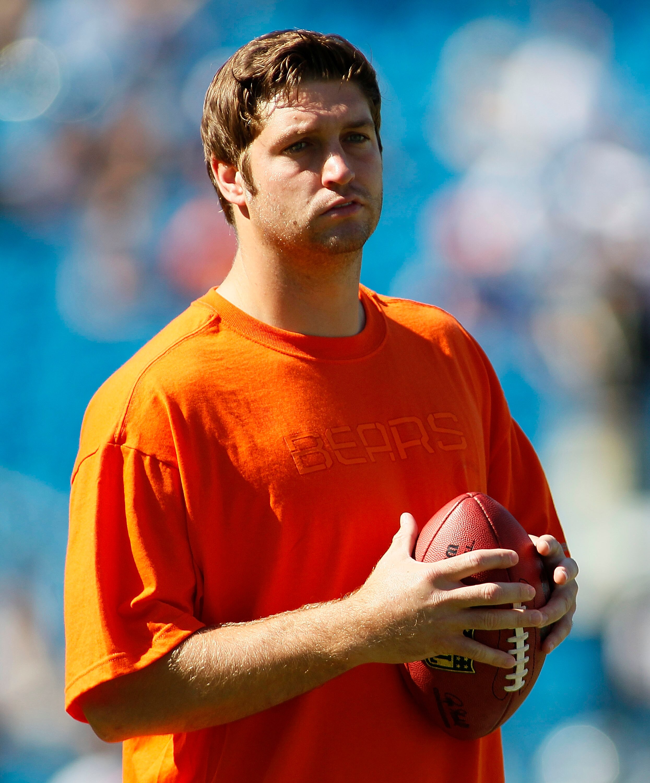 CHARLOTTE, NC - OCTOBER 10: Quarterback Jay Cutler #6 of the Chicago Bears stands on the field during warm ups prior to the Bears game against the Carolina Panthers at Bank of America Stadium on October 10, 2010 in Charlotte, North Carolina.  (Photo by Ge