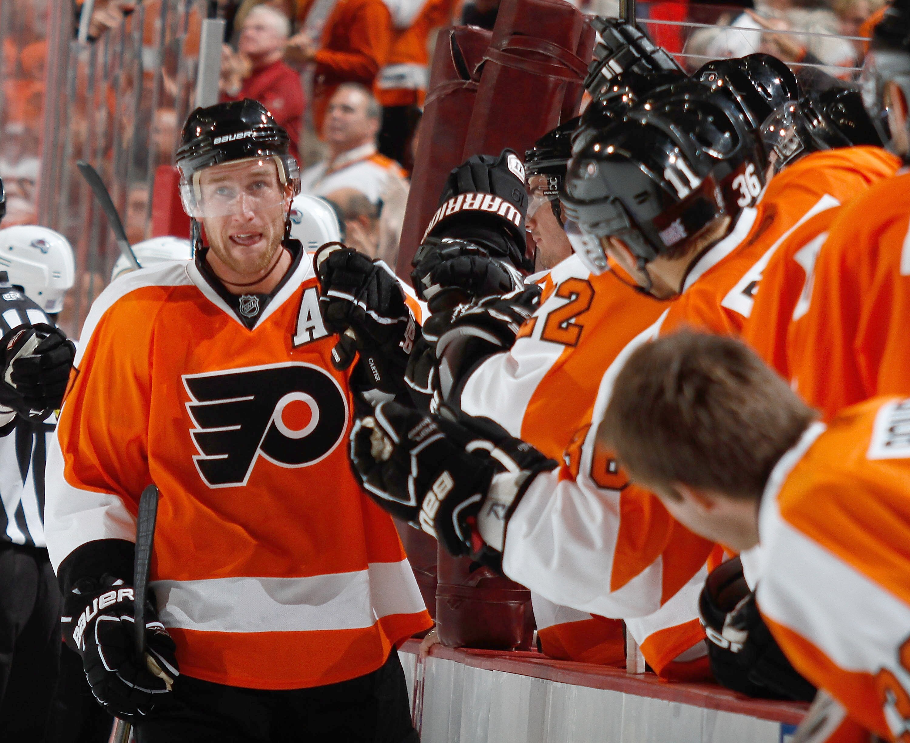 PHILADELPHIA - OCTOBER 11:  Jeff Carter #17 of the Philadelphia Flyers celebrates scoring the game-winning goal against the Colorado Avalanche in the third period at the Wells Fargo Center on October 11, 2010 in Philadelphia, Pennsylvania.  (Photo by Paul