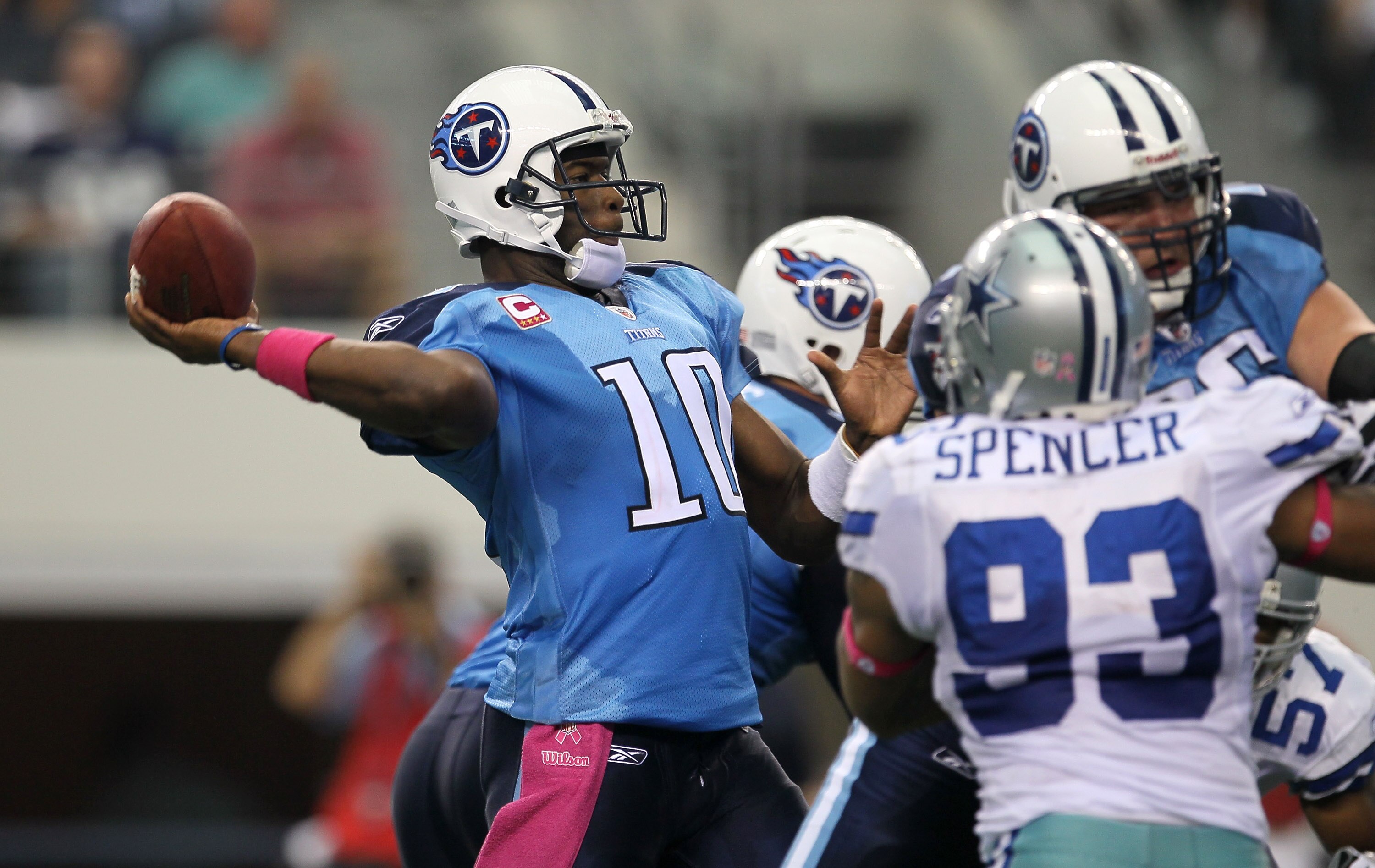 ARLINGTON, TX - OCTOBER 10:  Quarteback Vince Young #10 of the Tennessee Titans throws a pass against the Dallas Cowboys at Cowboys Stadium on October 10, 2010 in Arlington, Texas.  The Titans won 34-27.  (Photo by Stephen Dunn/Getty Images)