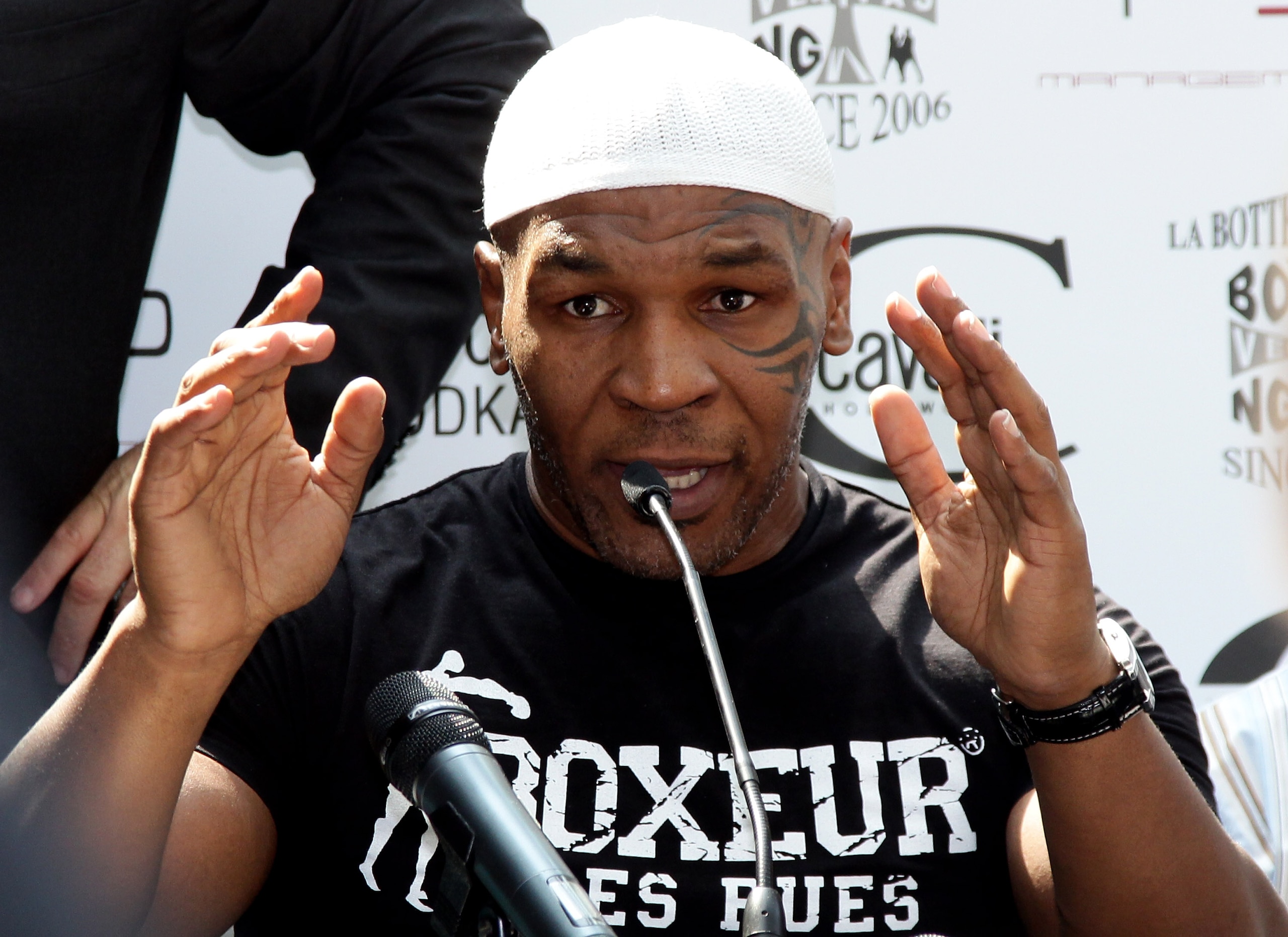 MILAN, ITALY - JULY 09:  Mike Tyson attends a press conference held at Just Cvalle Cafe on July 9, 2010 in Milan, Italy.  (Photo by Vittorio Zunino Celotto/Getty Images)