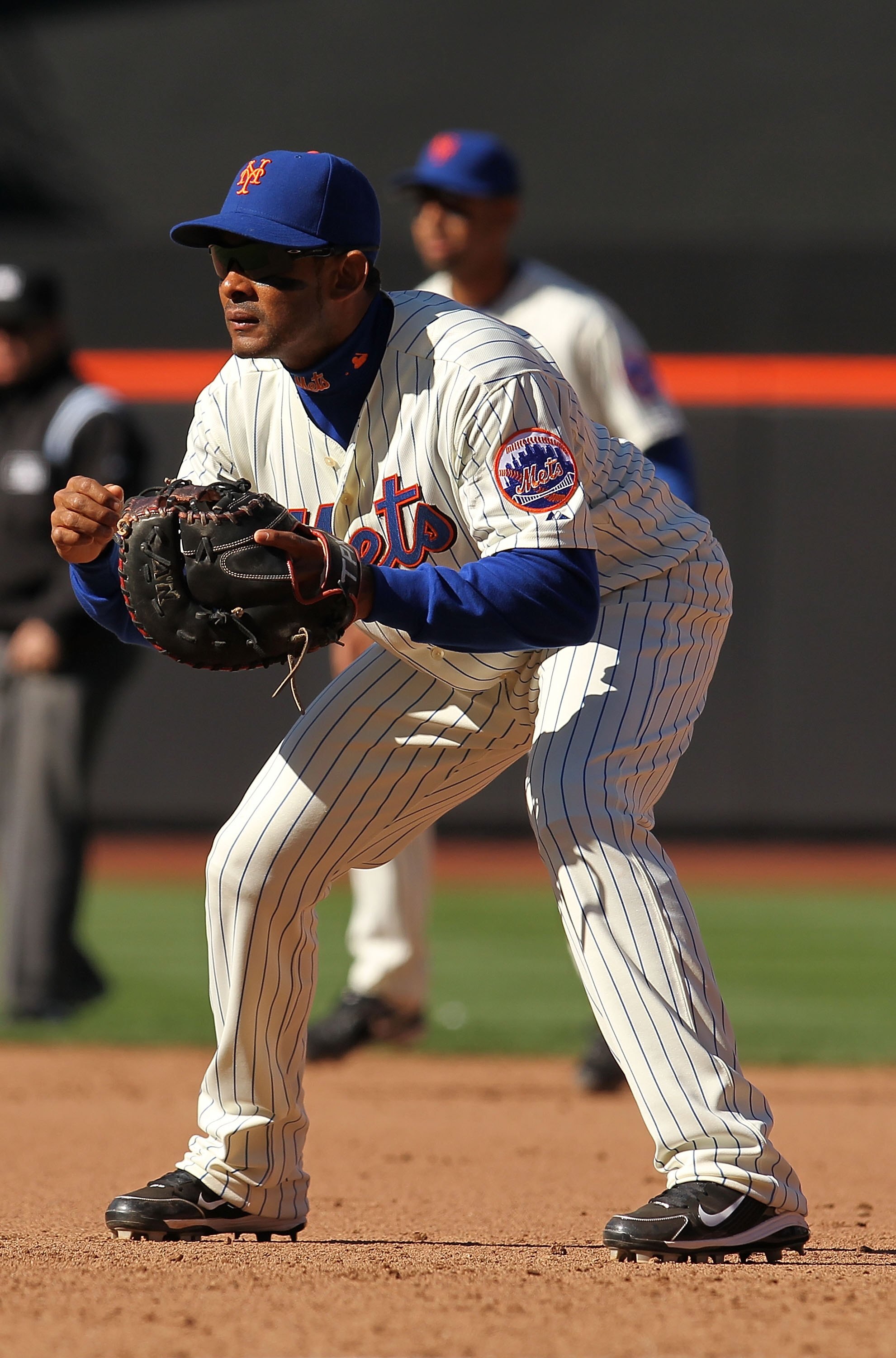 NEW YORK - APRIL 10:  Fernando Tatis #17 of the New York Mets in action against the Washington Nationals during their game on April 10, 2010 at Citi Field in the Flushing neighborhood of the Queens borough of New York City.  (Photo by Al Bello/Getty Image