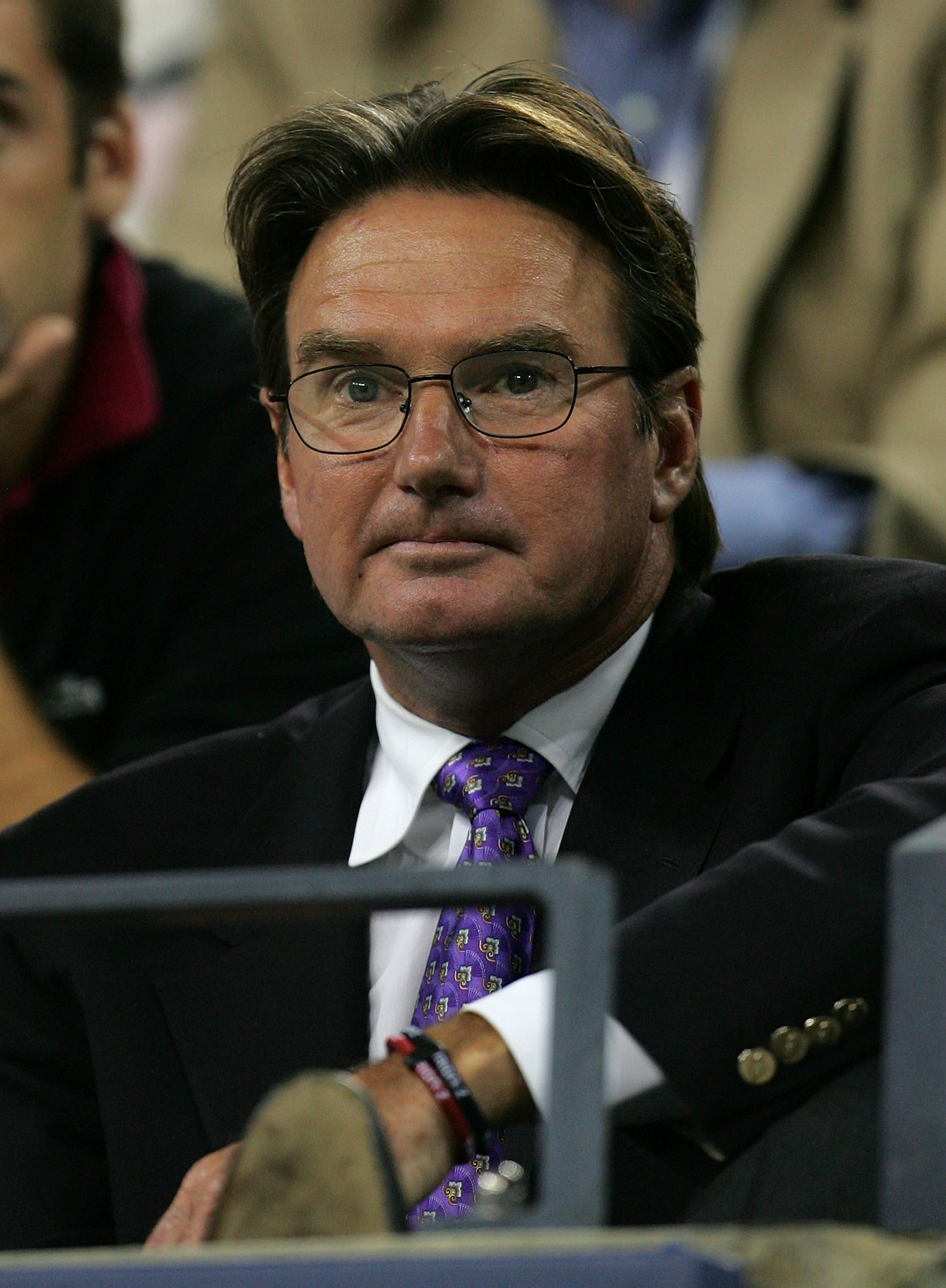 NEW YORK - SEPTEMBER 05: Jimmy Connors, coach of Andy Roddick, watches Roddick play Roger Federer during day ten of the 2007 U.S. Open at the Billie Jean King National Tennis Center on September 5, 2007 in the Flushing neighborhood of the Queens borough NEW YORK - SEPTEMBER 05: Jimmy Connors, coach of Andy Roddick, watches Roddick play Roger Federer during day ten of the 2007 U.S. Open at the Billie Jean King National Tennis Center on September 5, 2007 in the Flushing neighborhood of the Queens borough