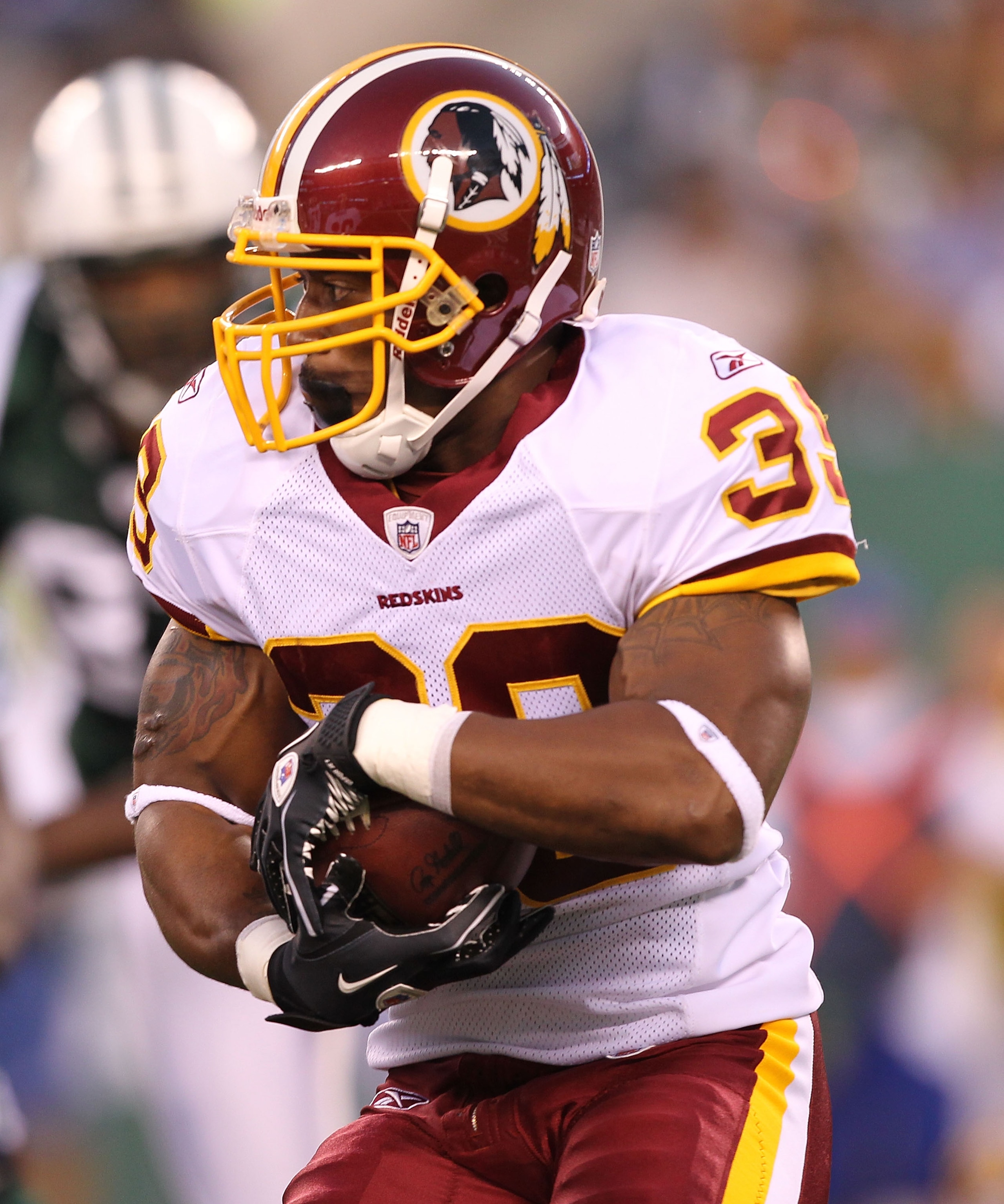 EAST RUTHERFORD, NJ - AUGUST 27: Keiland Williams #35 of the Washington Redskins  runs against the New York Jets during their preseason game on August 27, 2010 at the New Meadowlands Stadium  in East Rutherford, New Jersey.  (Photo by Al Bello/Getty Image