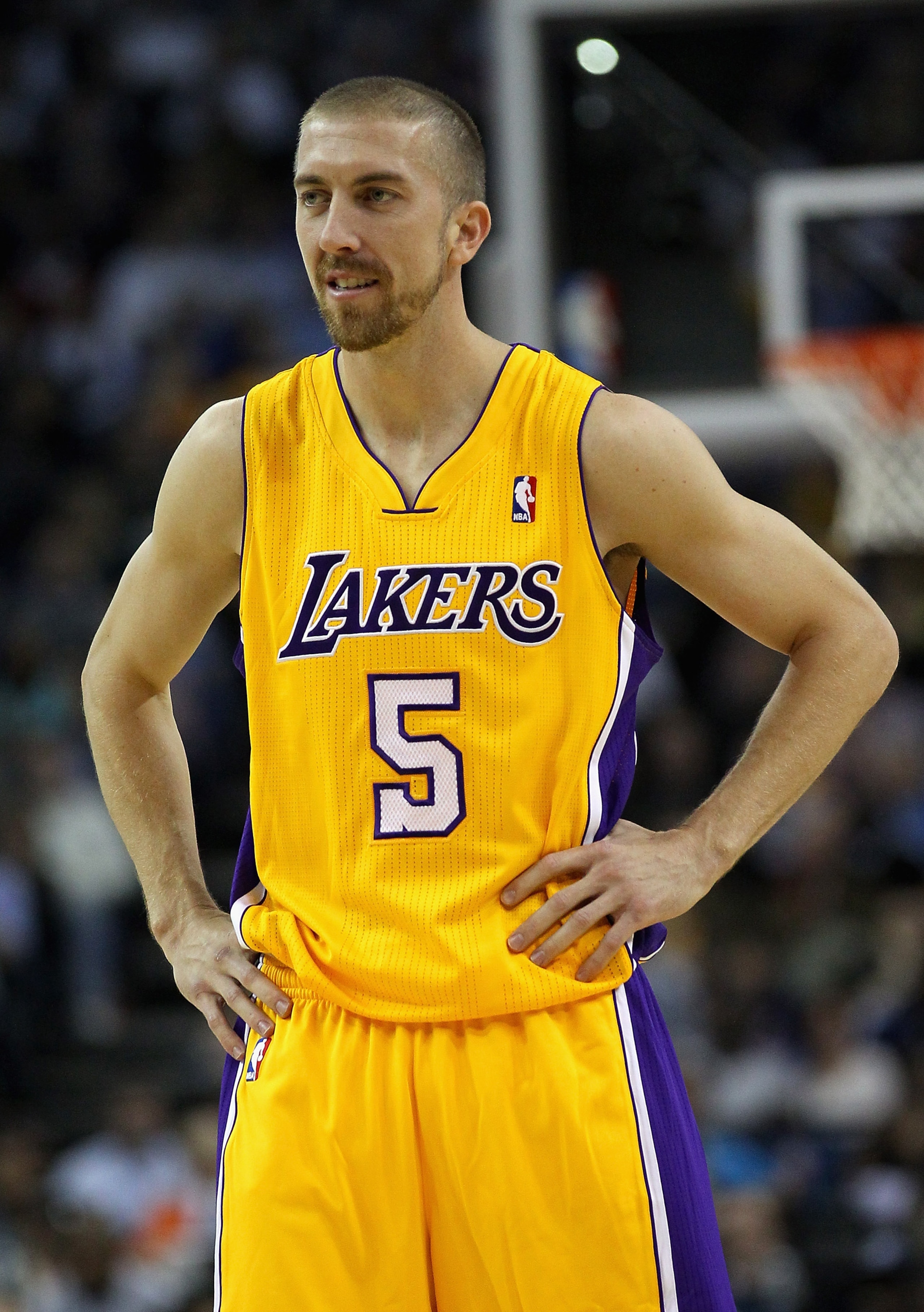 LONDON, ENGLAND - OCTOBER 04:  Steve Blake of the Los Angeles Lakers in action during the NBA Europe Live match between the Los Angeles Lakers and the Minnesota Timberwolves at the O2 arena on October 4, 2010 in London, England.  (Photo by Clive Rose/Gett
