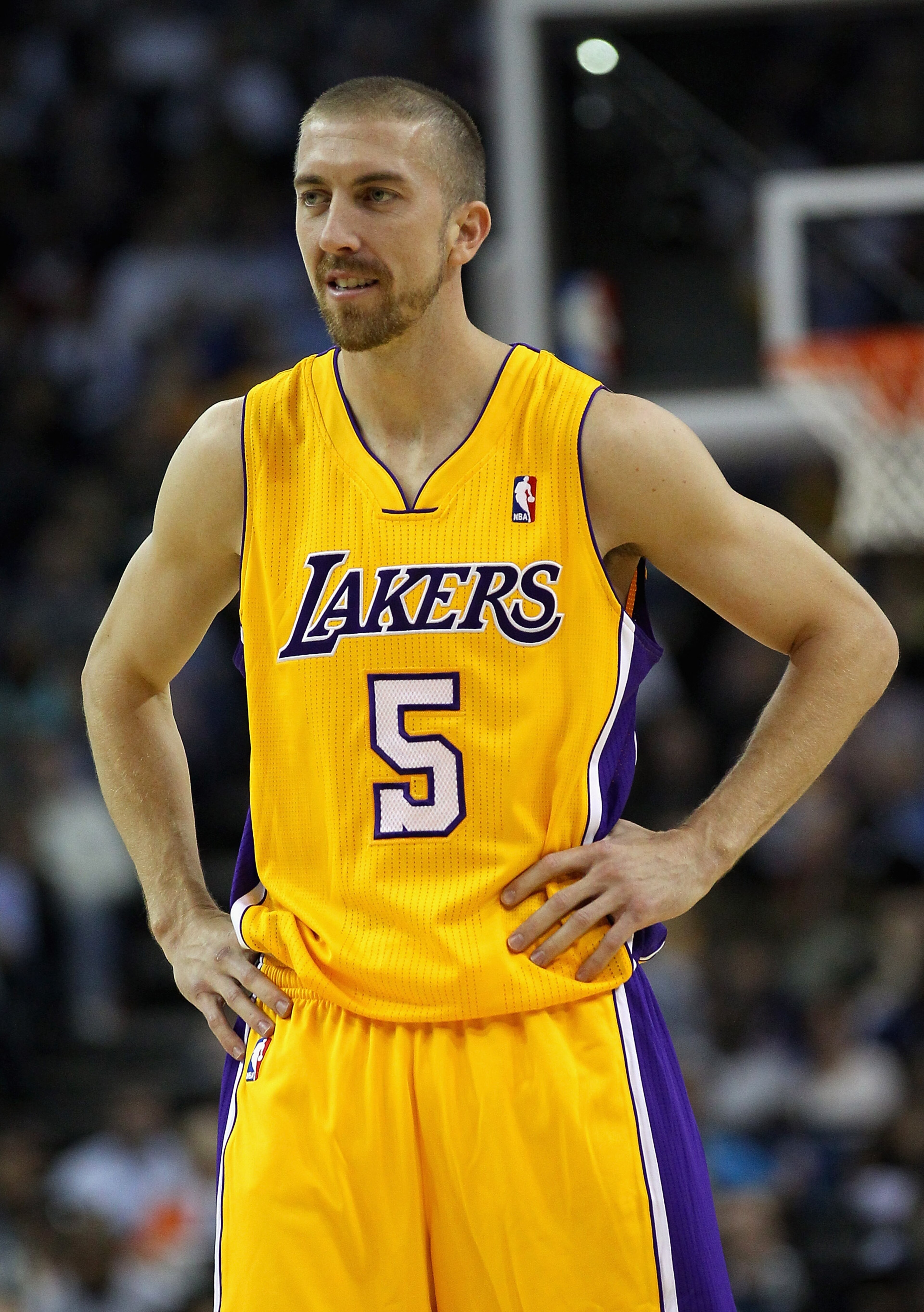 LONDON, ENGLAND - OCTOBER 04: Steve Blake of the Los Angeles Lakers in action during the NBA Europe Live match between the Los Angeles Lakers and the Minnesota Timberwolves at the O2 arena on October 4, 2010 in London, England. (Photo by Clive Rose/Gett LONDON, ENGLAND - OCTOBER 04: Steve Blake of the Los Angeles Lakers in action during the NBA Europe Live match between the Los Angeles Lakers and the Minnesota Timberwolves at the O2 arena on October 4, 2010 in London, England. (Photo by Clive Rose/Gett
