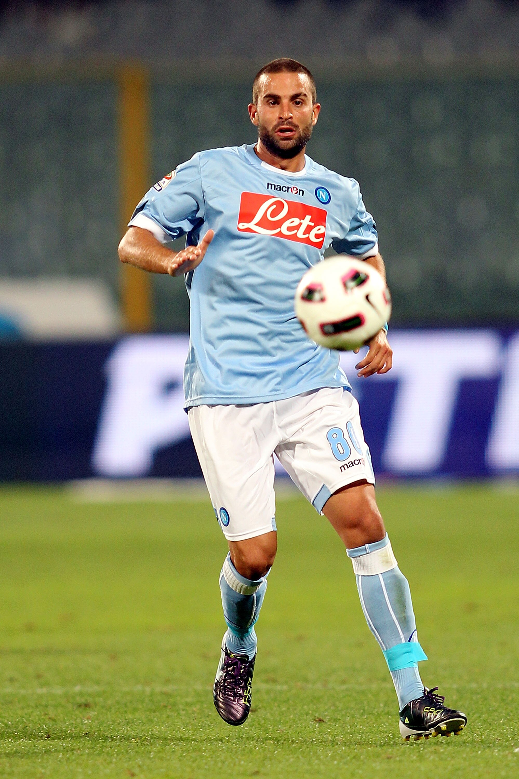 FLORENCE, ITALY - AUGUST 29: Manuele Blasi of SSC Napoli in action during the Serie A match between Fiorentina and Napoli at Stadio Artemio Franchi on August 29, 2010 in Florence, Italy.  (Photo by Gabriele Maltinti/Getty Images)