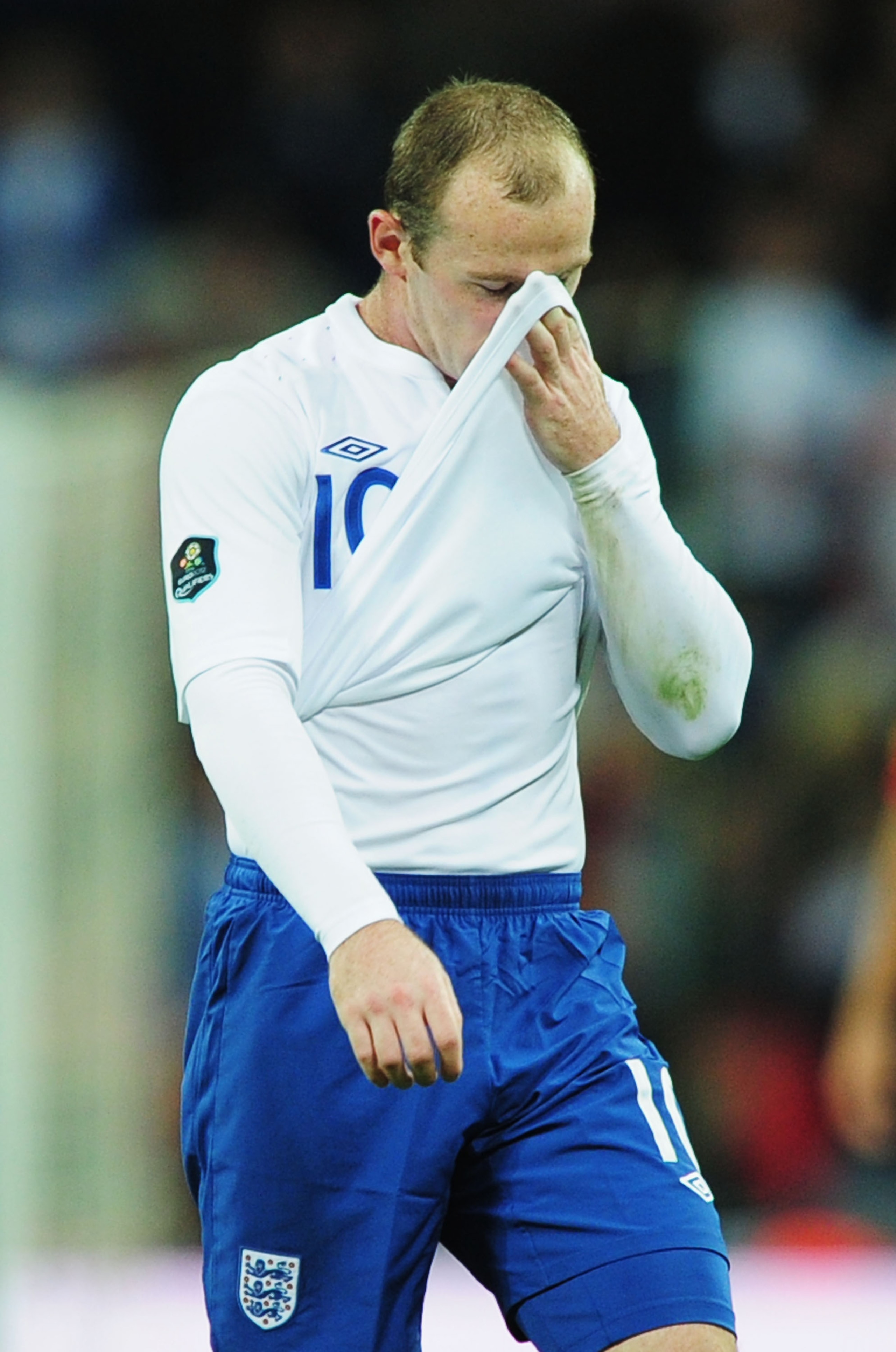 LONDON, ENGLAND - OCTOBER 12:  Wayne Rooney of England shows his frustration during UEFA EURO 2012 Group G Qualifying match between England and Montenegro at Wembley Stadium on October 12, 2010 in London, England.  (Photo by Shaun Botterill/Getty Images)