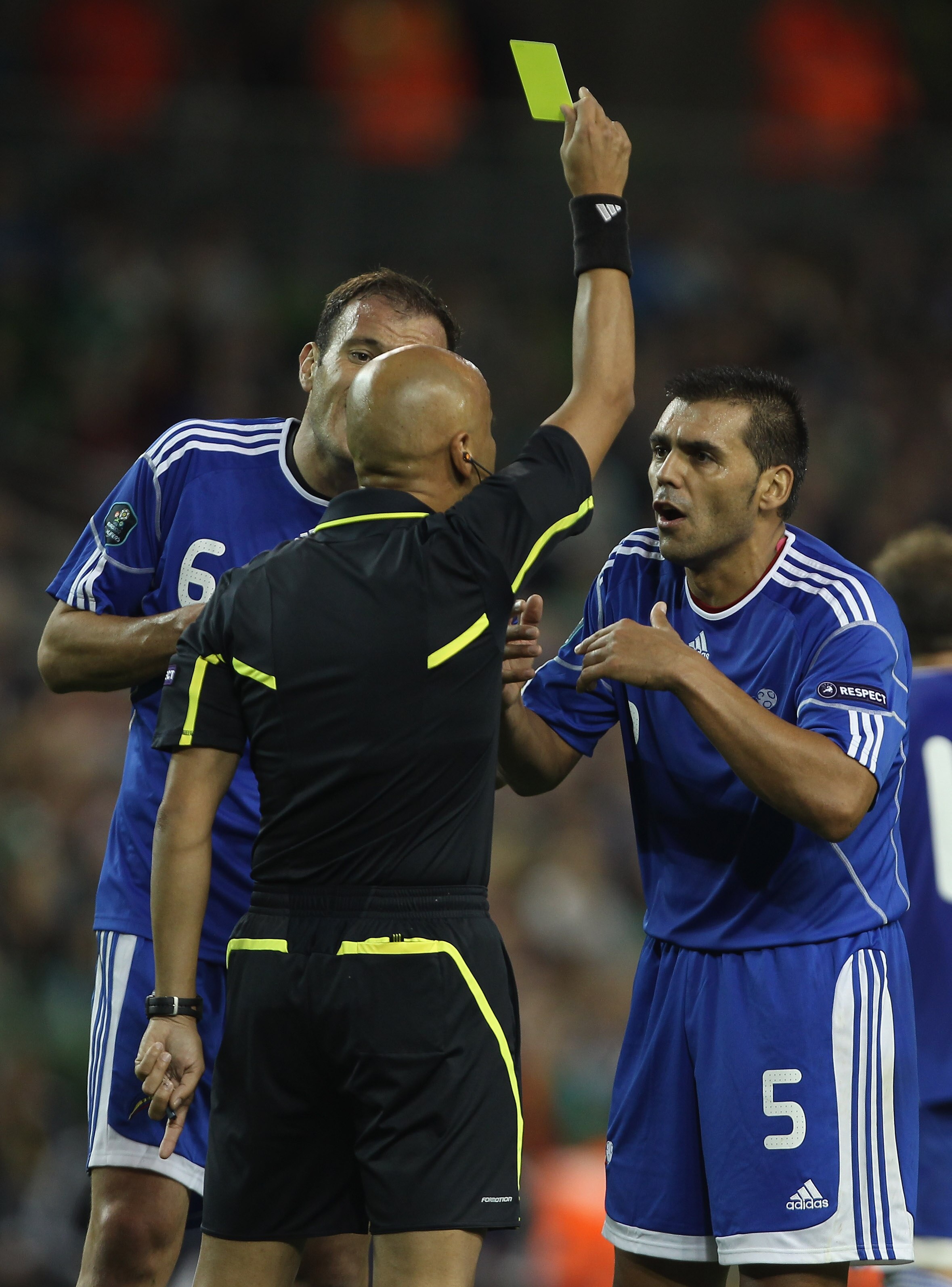 DUBLIN, IRELAND - SEPTEMBER 07:  Jose Fernando Silva of Andorra is shown a yellow card during the UEFA EURO 2012 Group B Qualifier between Republic of Ireland and Andorra at the Aviva Stadium on September 7, 2010 in Dublin, Ireland.  (Photo by Ian Walton/