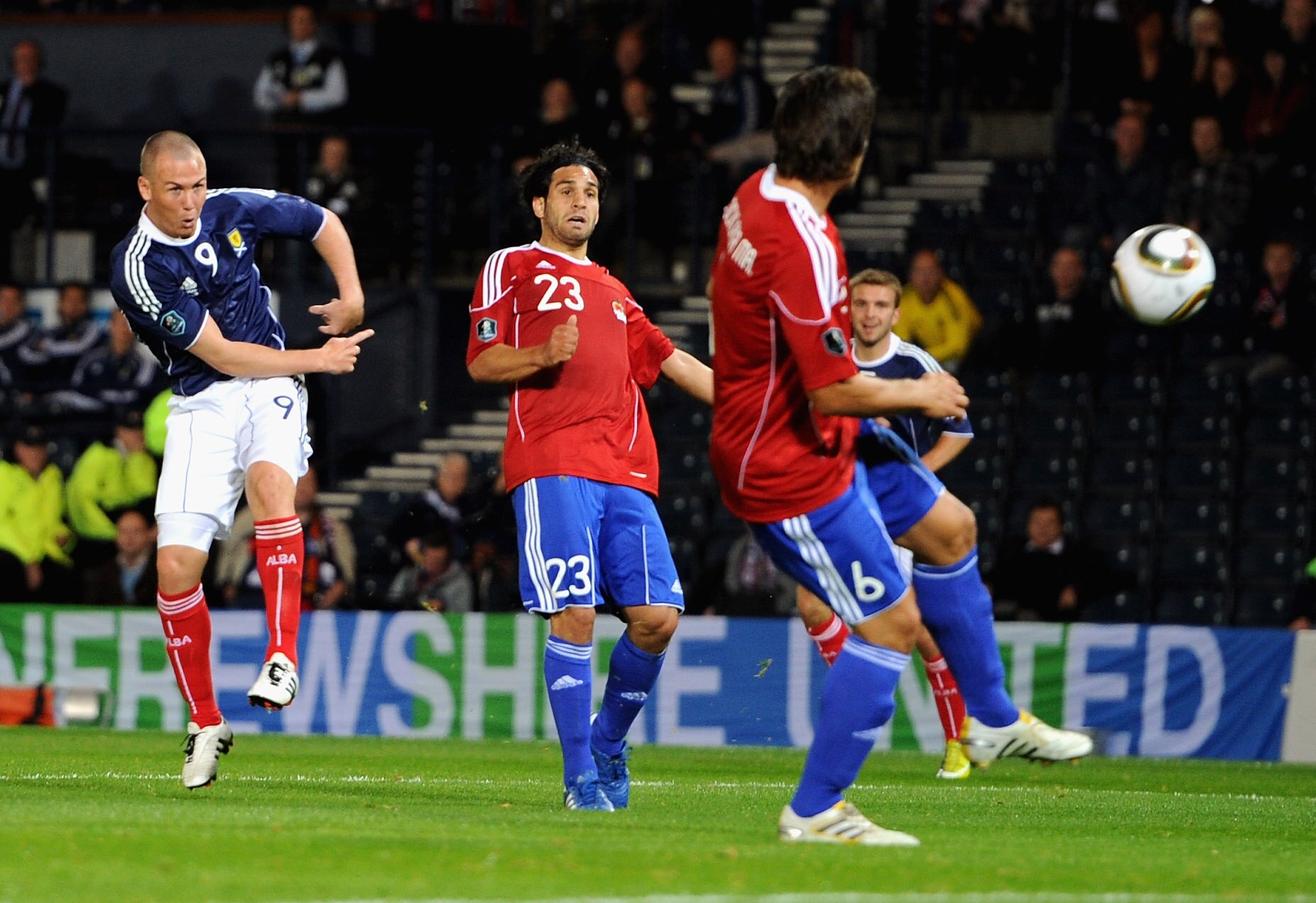 GLASGOW, SCOTLAND - SEPTEMBER 07:  Kenny Miller of Scotland scores during the UEFA Euro 2012 Group I Qualifying match between Scotland and Liechtenstein at Hampden Park on September 7, 2010 in Glasgow, Scotland.  (Photo by Jeff J Mitchell/Getty Images)