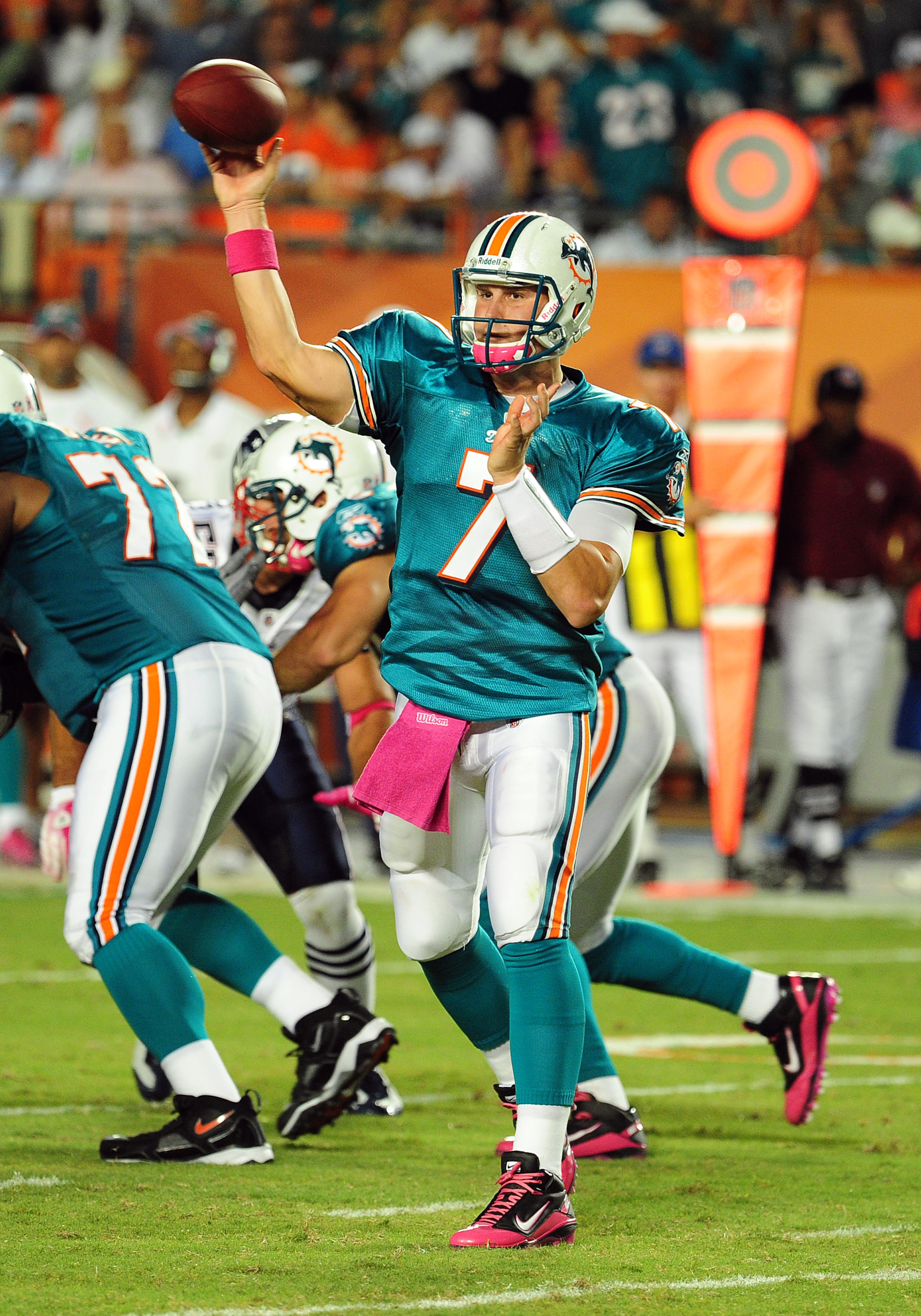 MIAMI - OCTOBER 4: Chad Henne #7 of the Miami Dolphins passes against the New England Patriots at Sun Life Field on October 4, 2010 in Miami, Florida. (Photo by Scott Cunningham/Getty Images)