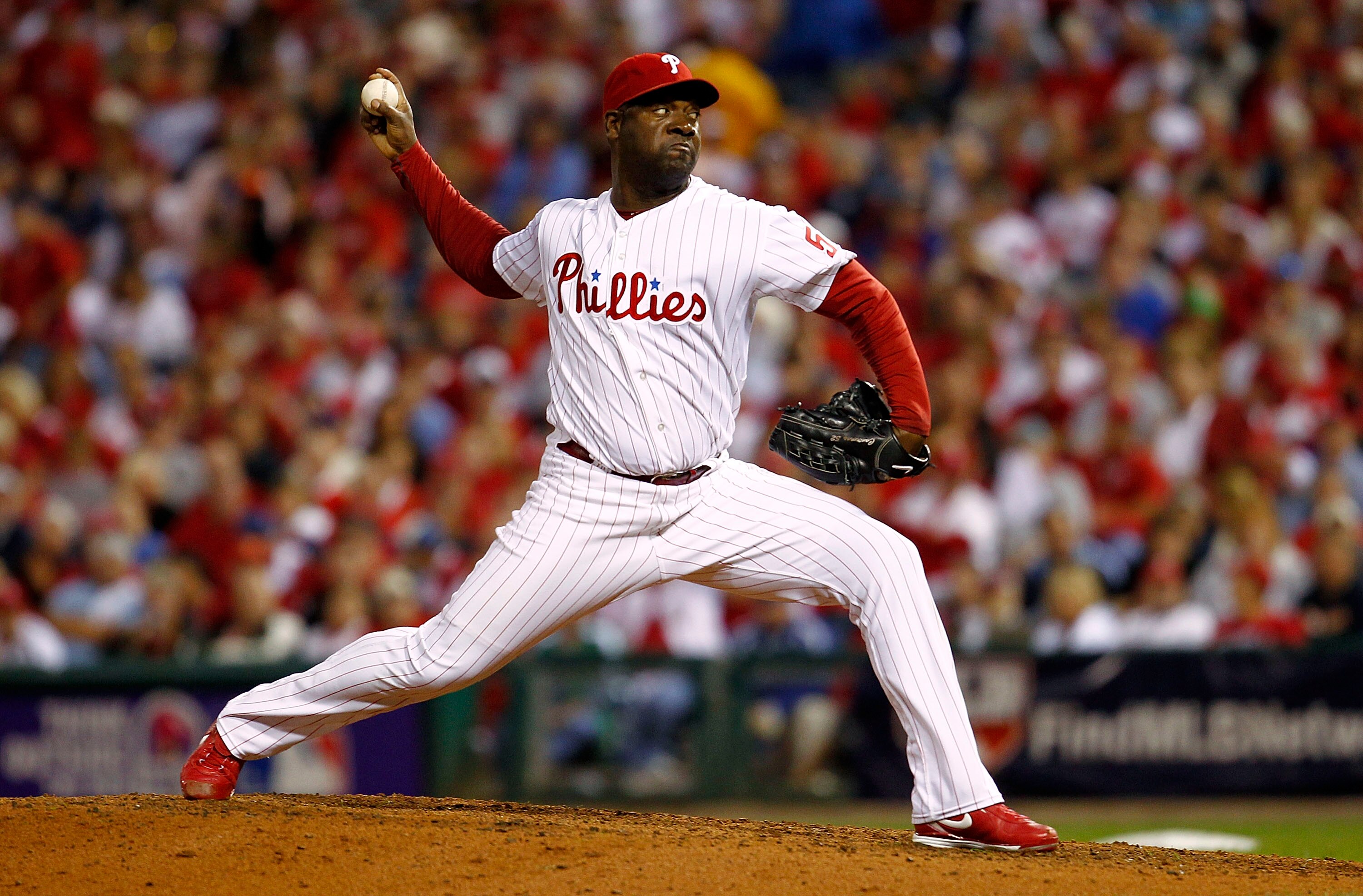 PHILADELPHIA - OCTOBER 08:  Jose Contreras #52 of the Philadelphia Phillies pitches against the Cincinnati Reds in Game 2 of the NLDS at Citizens Bank Park on October 8, 2010 in Philadelphia, Pennsylvania.  (Photo by Jeff Zelevansky/Getty Images)