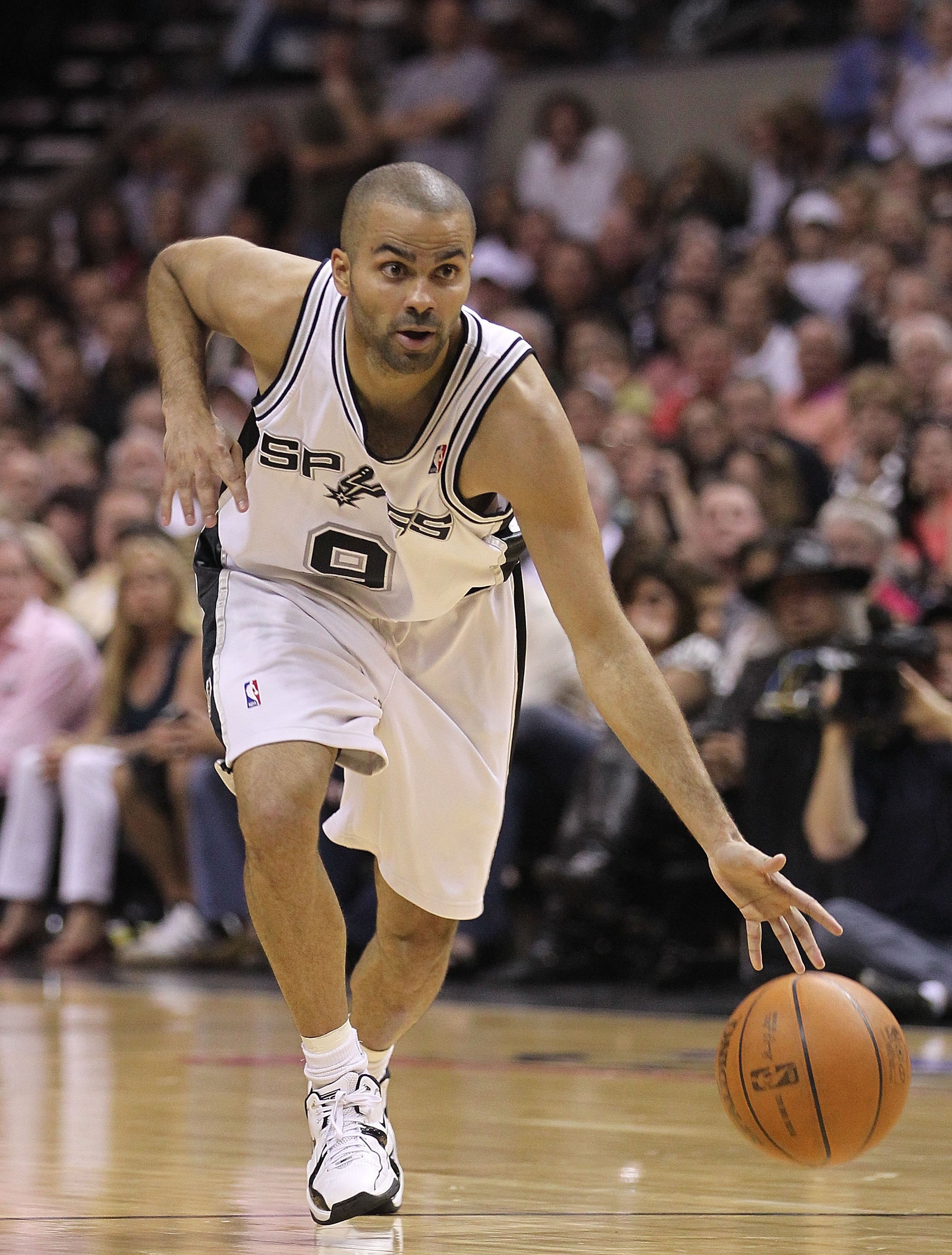 SAN ANTONIO - APRIL 29:  Tony Parker #9 of the San Antonio Spurs in Game Six of the Western Conference Quarterfinals during the 2010 NBA Playoffs at AT&T Center on April 29, 2010 in San Antonio, Texas. NOTE TO USER: User expressly acknowledges and agrees