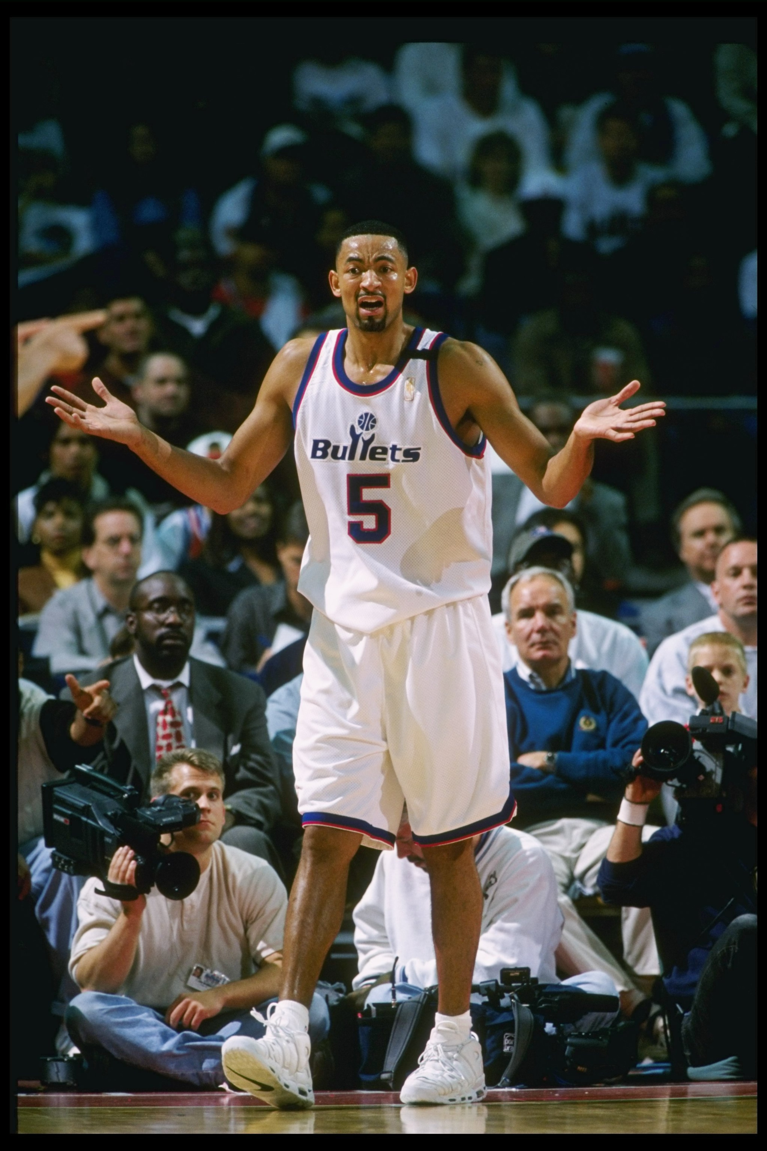 18 Apr 1997: Juwan Howard #5 of the Washington Bullets questions a call during their 104-93 win over the Orlando Magic at the USAir Arena in Landover, Maryland. Mandatory Credit: Doug Pensinger /Allsport 18 Apr 1997: Juwan Howard #5 of the Washington Bullets questions a call during their 104-93 win over the Orlando Magic at the USAir Arena in Landover, Maryland. Mandatory Credit: Doug Pensinger /Allsport