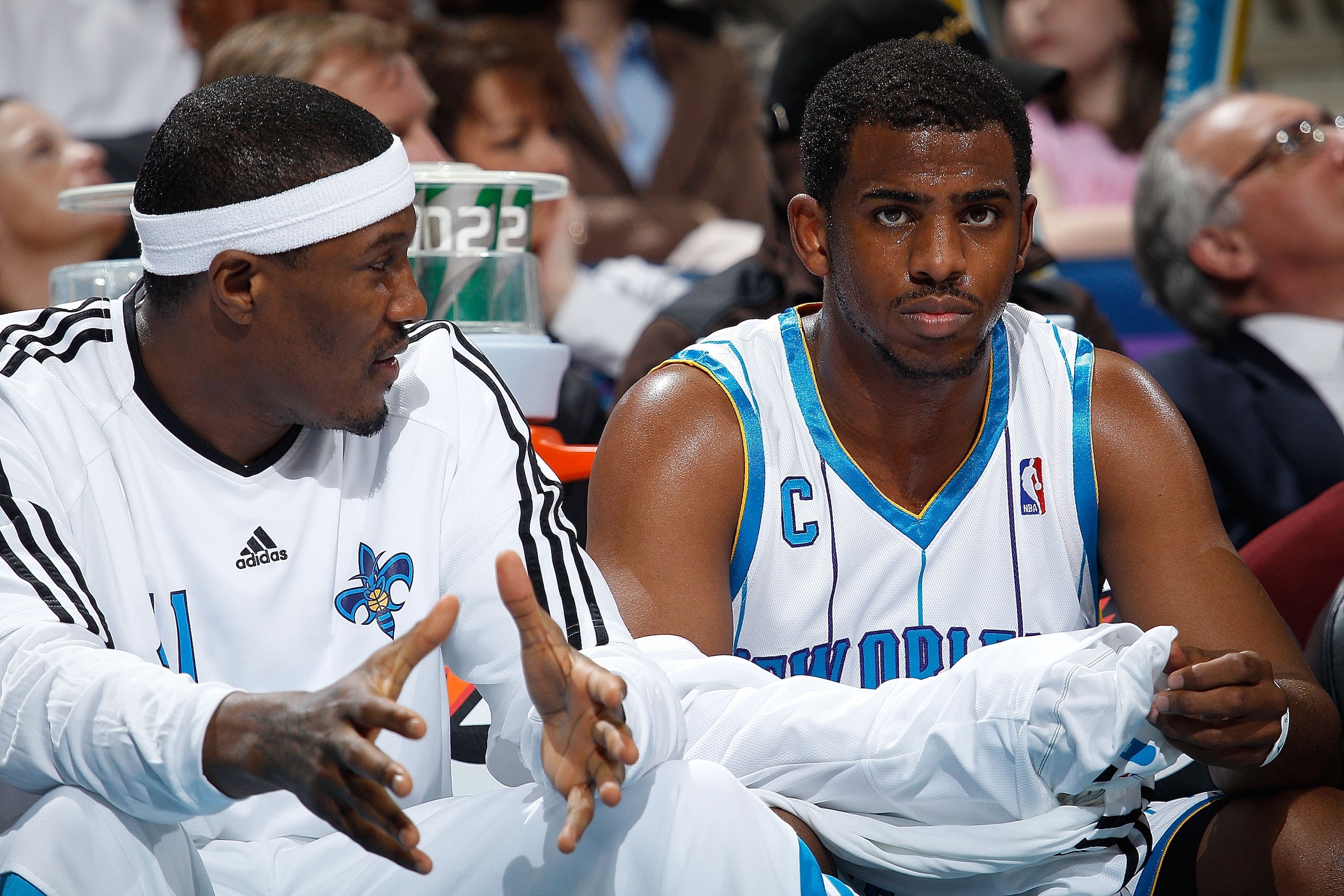 NEW ORLEANS - MARCH 22:  James Posey #41 and Chris Paul #3 of the New Orleans Hornets talk on the bench during the game against the Dallas Mavericks at the New Orleans Arena on March 22, 2010 in New Orleans, Louisiana.  NOTE TO USER: User expressly acknow