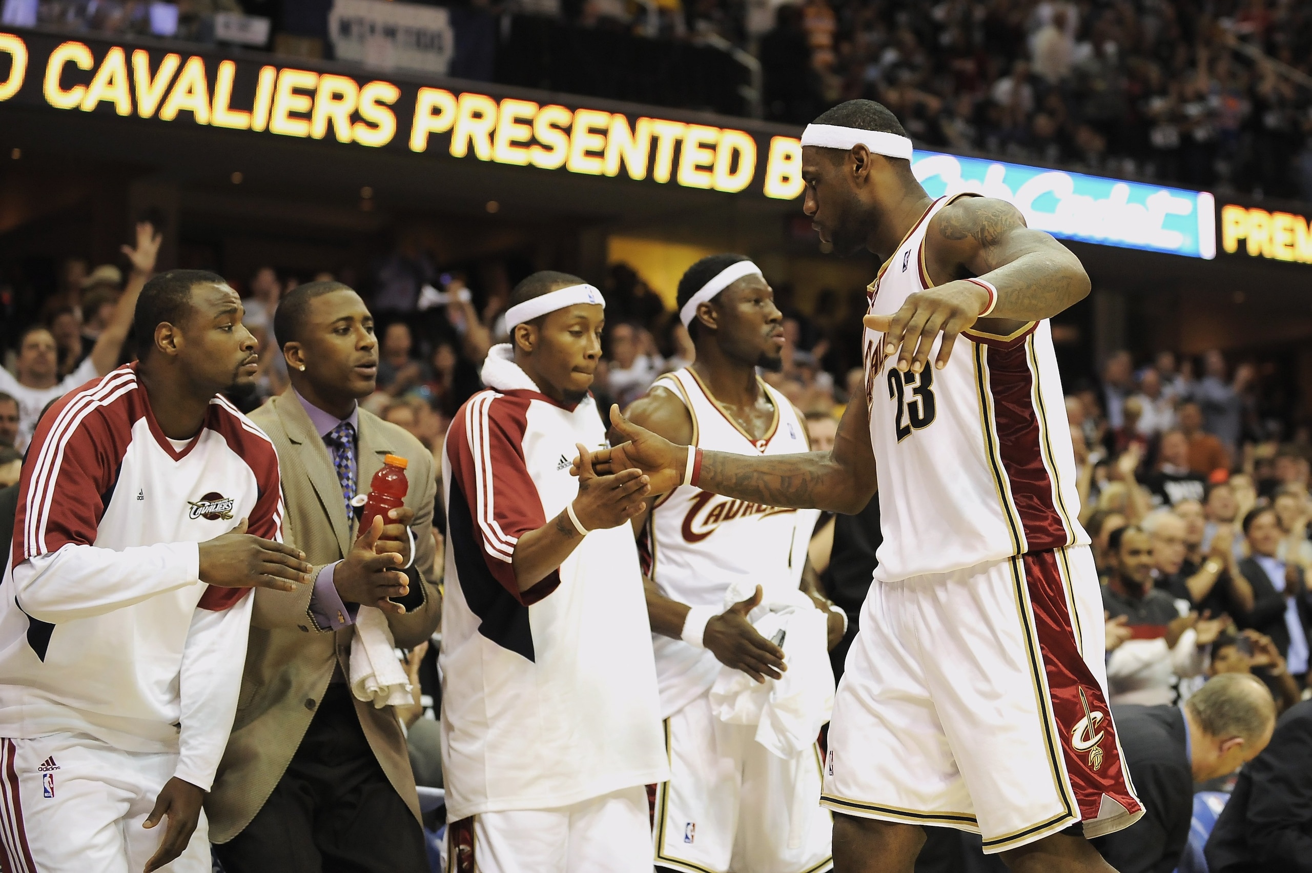 CLEVELAND - MAY 5:  LeBron James #23 of the Cleveland Cavaliers heads to the bench in Game One of the Eastern Conference Semifinals against the Atlanta Hawks during the 2009 NBA Playoffs at Quicken Loans Arena on May 5, 2009 in Cleveland, Ohio. The Cavali