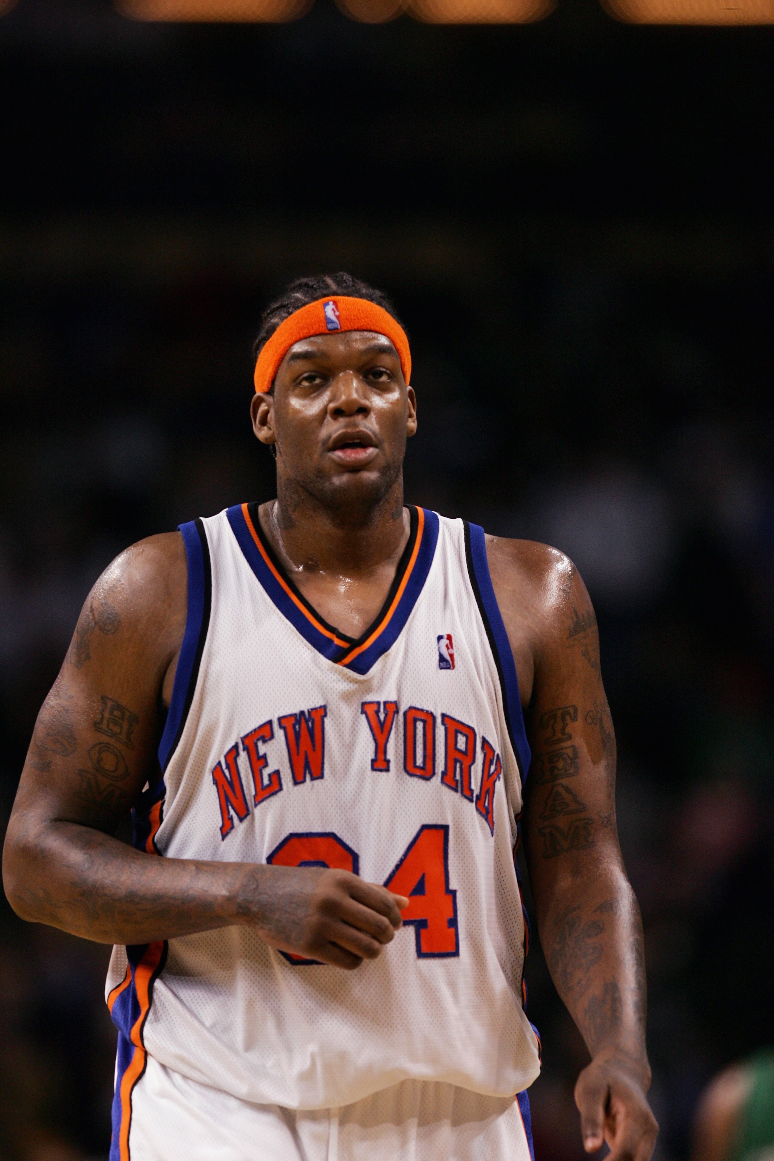 BOSTON - NOVEMBER 24: Eddy Curry #34 of the New York Knicks looks on during a game against the Boston Celtics at the TD Banknorth Garden on November 24, 2006 in Boston, Massachusetts. The New York Knicks defeated the Boston Celtics 101-77. NOTE TO USER: BOSTON - NOVEMBER 24: Eddy Curry #34 of the New York Knicks looks on during a game against the Boston Celtics at the TD Banknorth Garden on November 24, 2006 in Boston, Massachusetts. The New York Knicks defeated the Boston Celtics 101-77. NOTE TO USER: