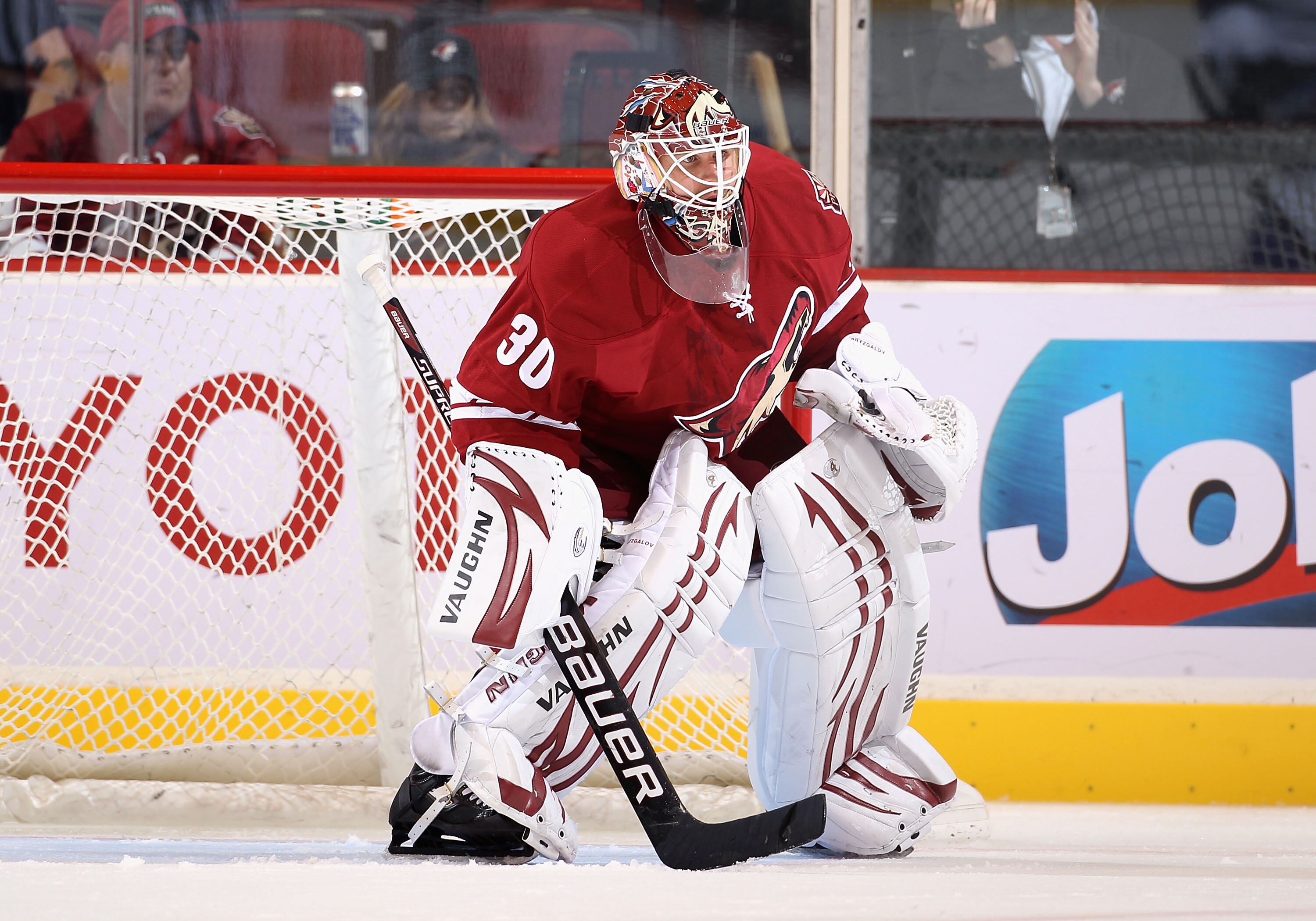 GLENDALE, AZ - SEPTEMBER 23:  Goaltender Ilya Bryzgalov #30 of the Phoenix Coyotes in action during the preseason NHL game against the Los Angeles Kings at Jobing.com Arena on September 23, 2010 in Glendale, Arizona.  The Coyotes defeated the Kings 2-1 in