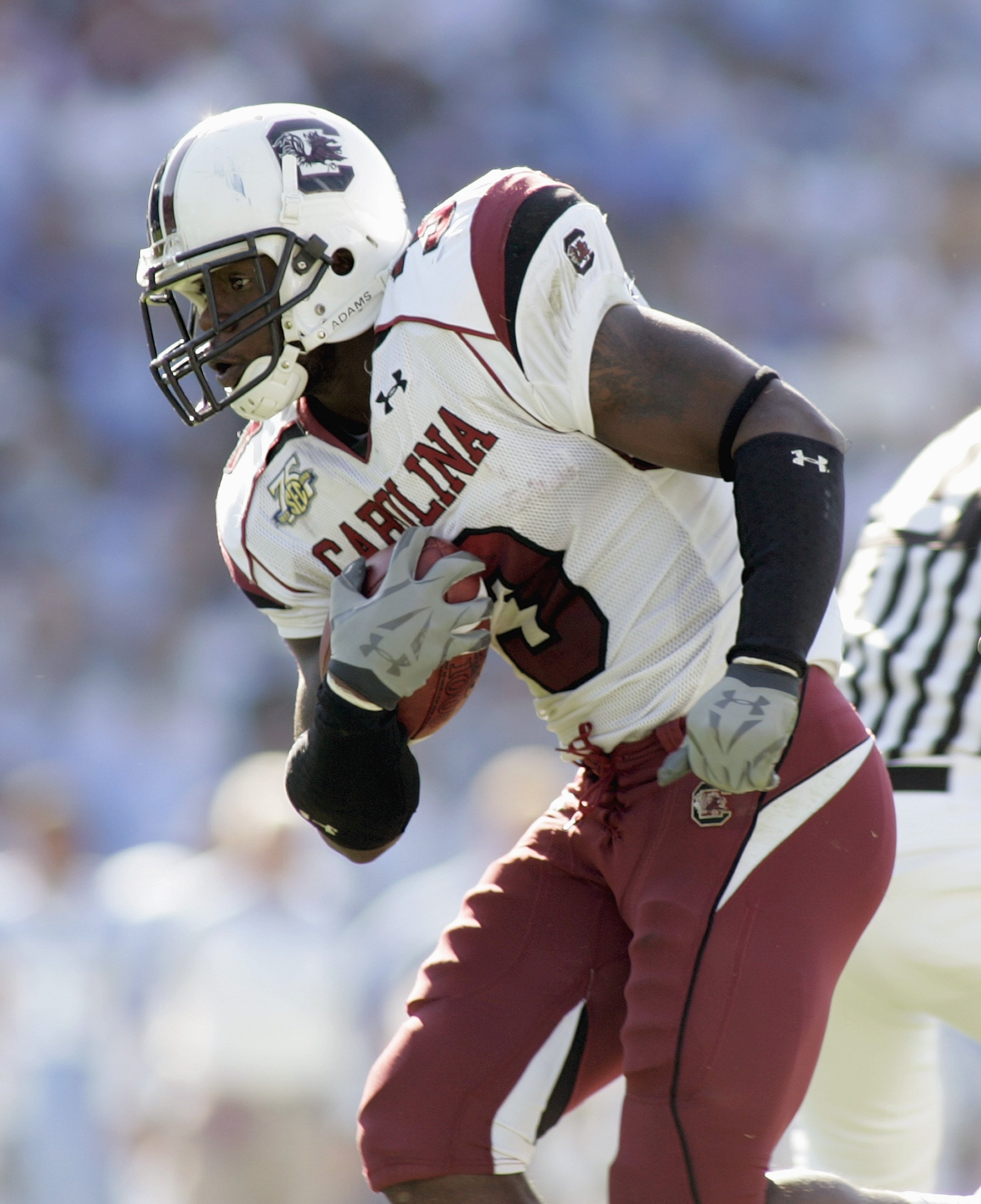 CHAPEL HILL, NC - OCTOBER 13: Cory Boyd #3 of the South Carolina Gamecocks carries the ball during the game against the North Carolina Tar Heels at Kenan Stadium October 13, 2007 in Chapel Hill, North Carolina. (Photo by Grant Halverson/Getty Images) Use
