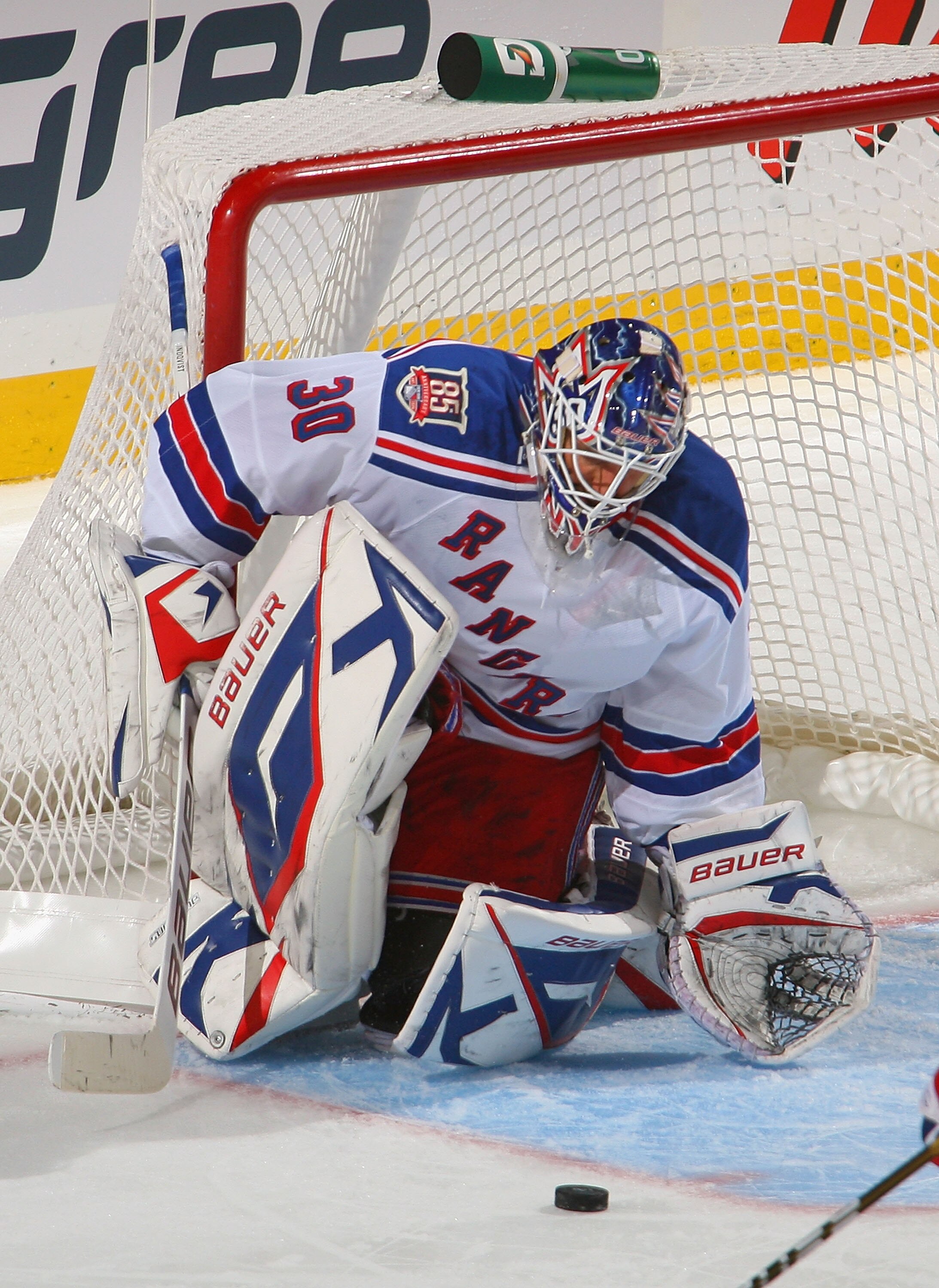 BUFFALO, NY - OCTOBER 09:  Henrik Lundqvist #30 of the New York Rangers makes a save  against the Buffalo Sabres  at HSBC Arena on October 9, 2010 in Buffalo, New York. New York won 6-3.  (Photo by Rick Stewart/Getty Images)