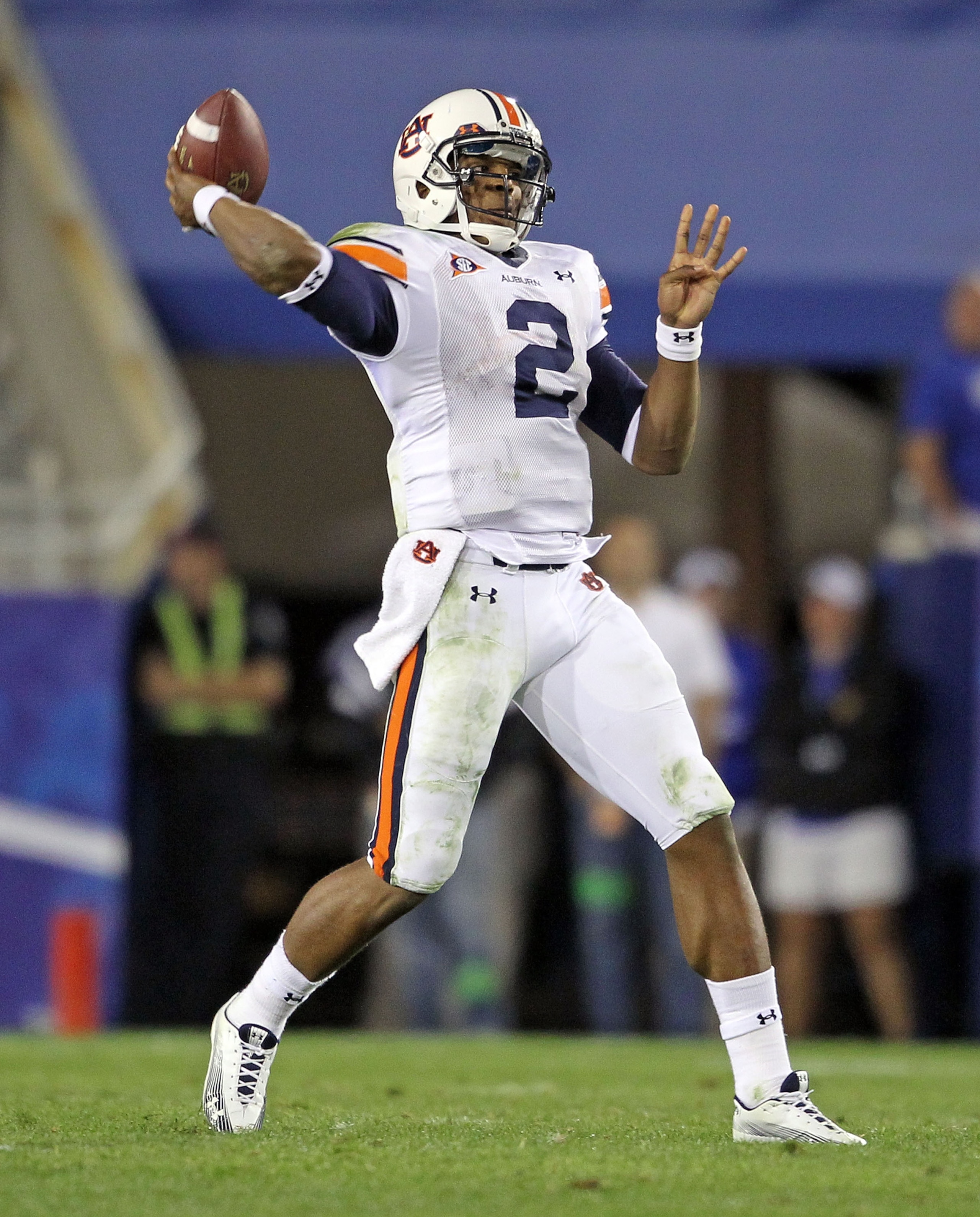 LEXINGTON, KY - OCTOBER 09: Cam Newton #2 of the Auburn Tigers throws a pass during the SEC game against the Kentucky Wildcats at Commonwealth Stadium on October 9, 2010 in Lexington, Kentucky. (Photo by Andy Lyons/Getty Images) LEXINGTON, KY - OCTOBER 09: Cam Newton #2 of the Auburn Tigers throws a pass during the SEC game against the Kentucky Wildcats at Commonwealth Stadium on October 9, 2010 in Lexington, Kentucky. (Photo by Andy Lyons/Getty Images)