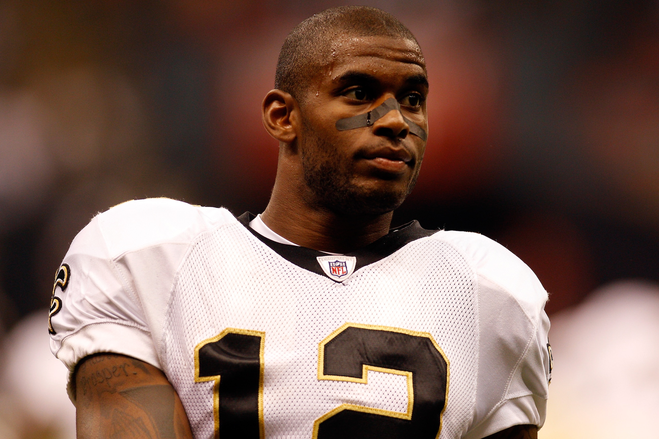 NEW ORLEANS - AUGUST 21:  Marques Colston #12 of the New Orleans Saints warms up during pregame before playing the Houston Texans at the Louisiana Superdome on August 21, 2010 in New Orleans, Louisiana.  (Photo by Chris Graythen/Getty Images)