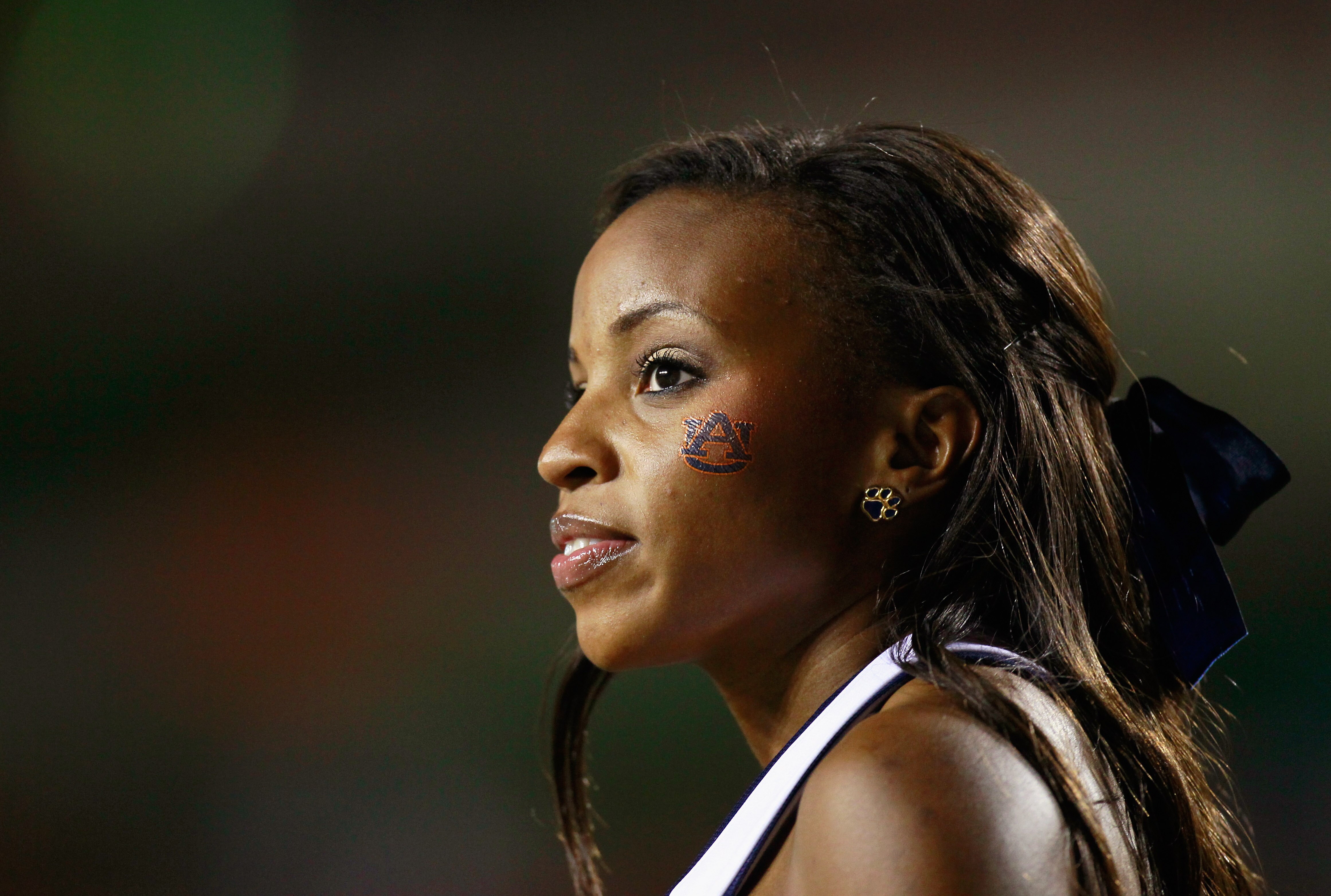 AUBURN, AL - SEPTEMBER 25:  A cheerleader of the South Carolina Gamecocks against the Auburn Tigers at Jordan-Hare Stadium on September 25, 2010 in Auburn, Alabama.  (Photo by Kevin C. Cox/Getty Images)
