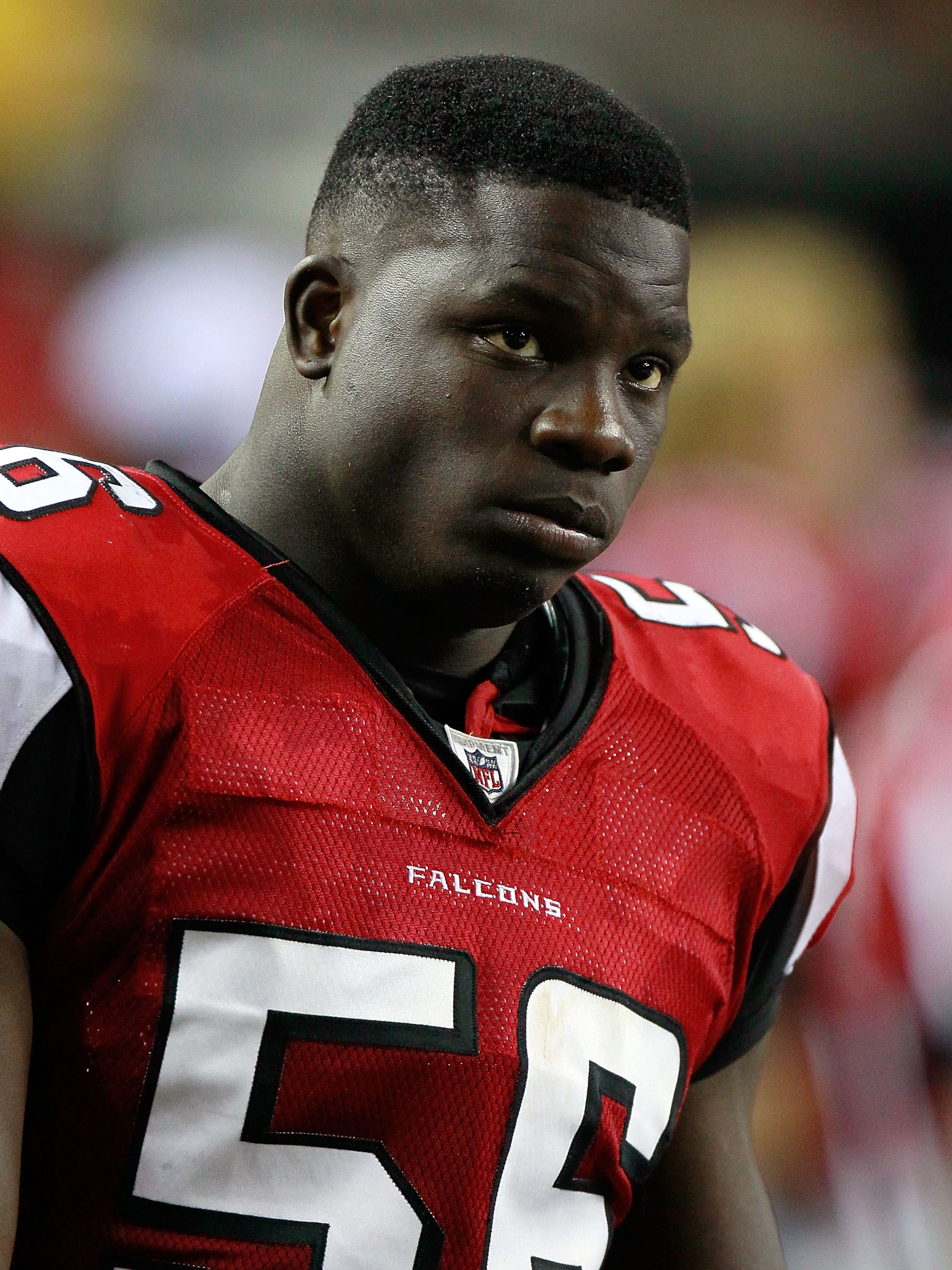 ATLANTA - AUGUST 13:  Sean Weatherspoon #56 of the Atlanta Falcons looks on from the sidelines in the final minutes against the Kansas City Chiefs at Georgia Dome on August 13, 2010 in Atlanta, Georgia.  (Photo by Kevin C. Cox/Getty Images)