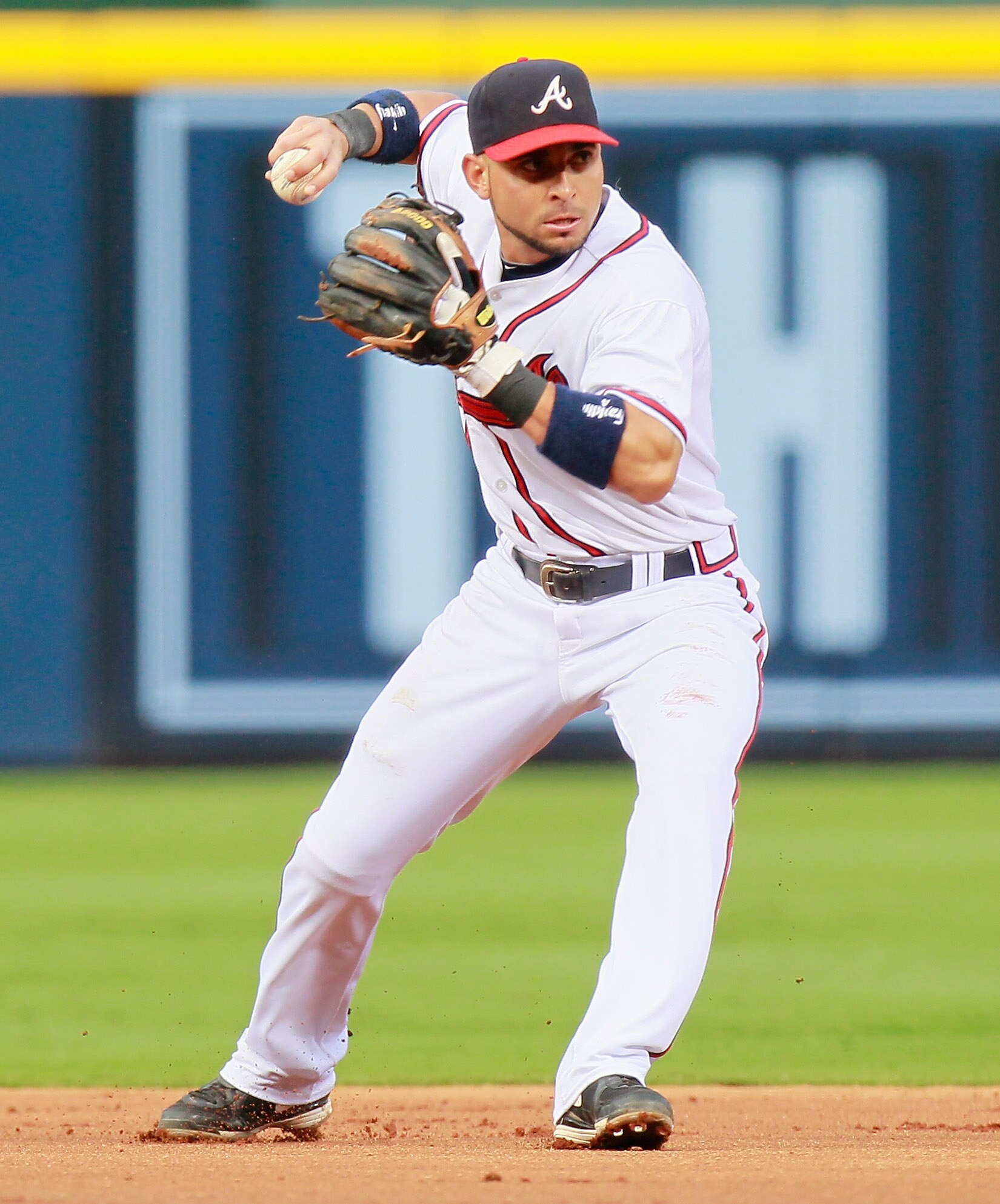 ATLANTA - SEPTEMBER 09:  Omar Infante #4 of the Atlanta Braves against the St. Louis Cardinals at Turner Field on September 9, 2010 in Atlanta, Georgia.  (Photo by Kevin C. Cox/Getty Images)