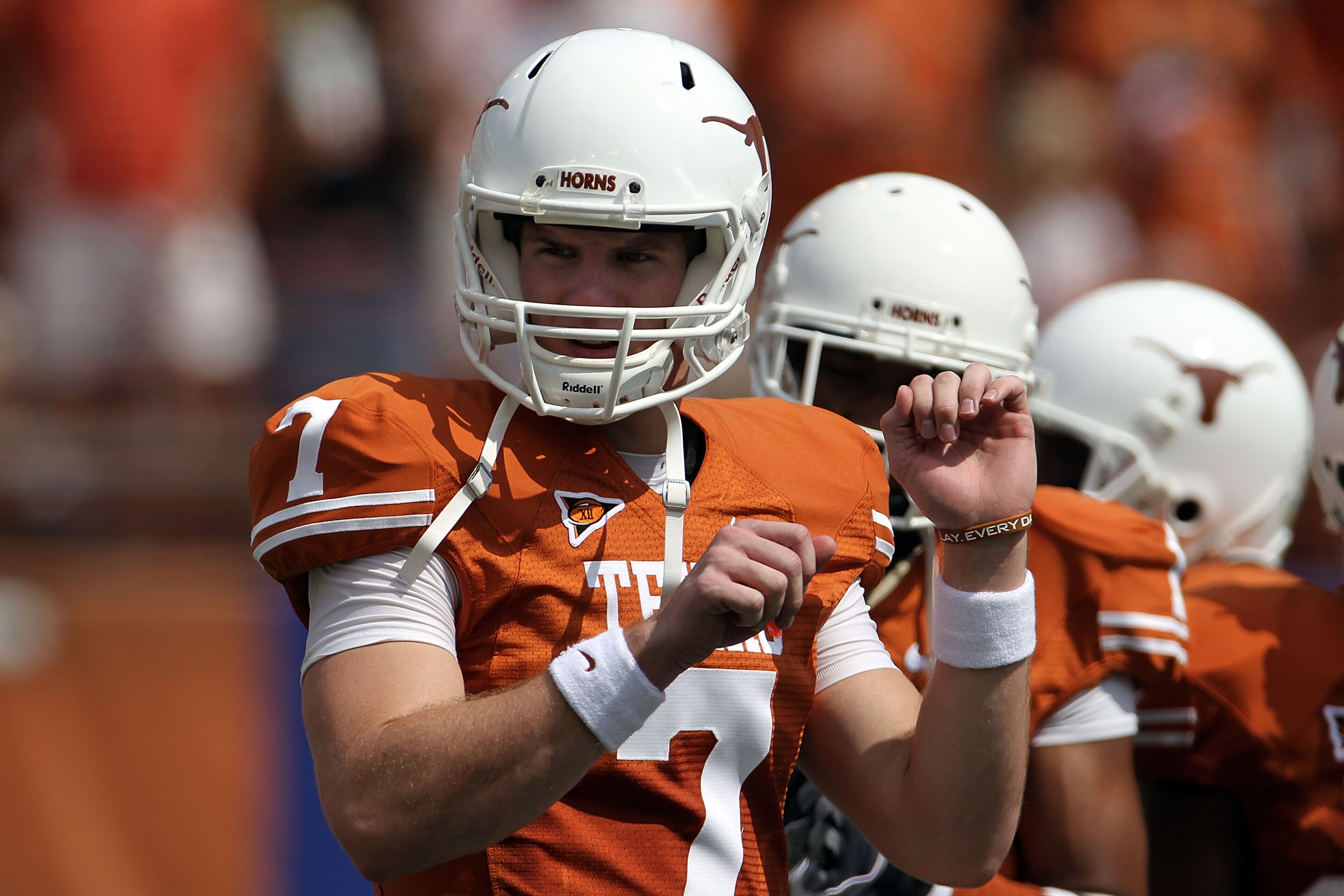 AUSTIN, TX - SEPTEMBER 25:  Quarterback Garrett Gilbert #7 of the Texas Longhorns at Darrell K Royal-Texas Memorial Stadium on September 25, 2010 in Austin, Texas.  (Photo by Ronald Martinez/Getty Images)
