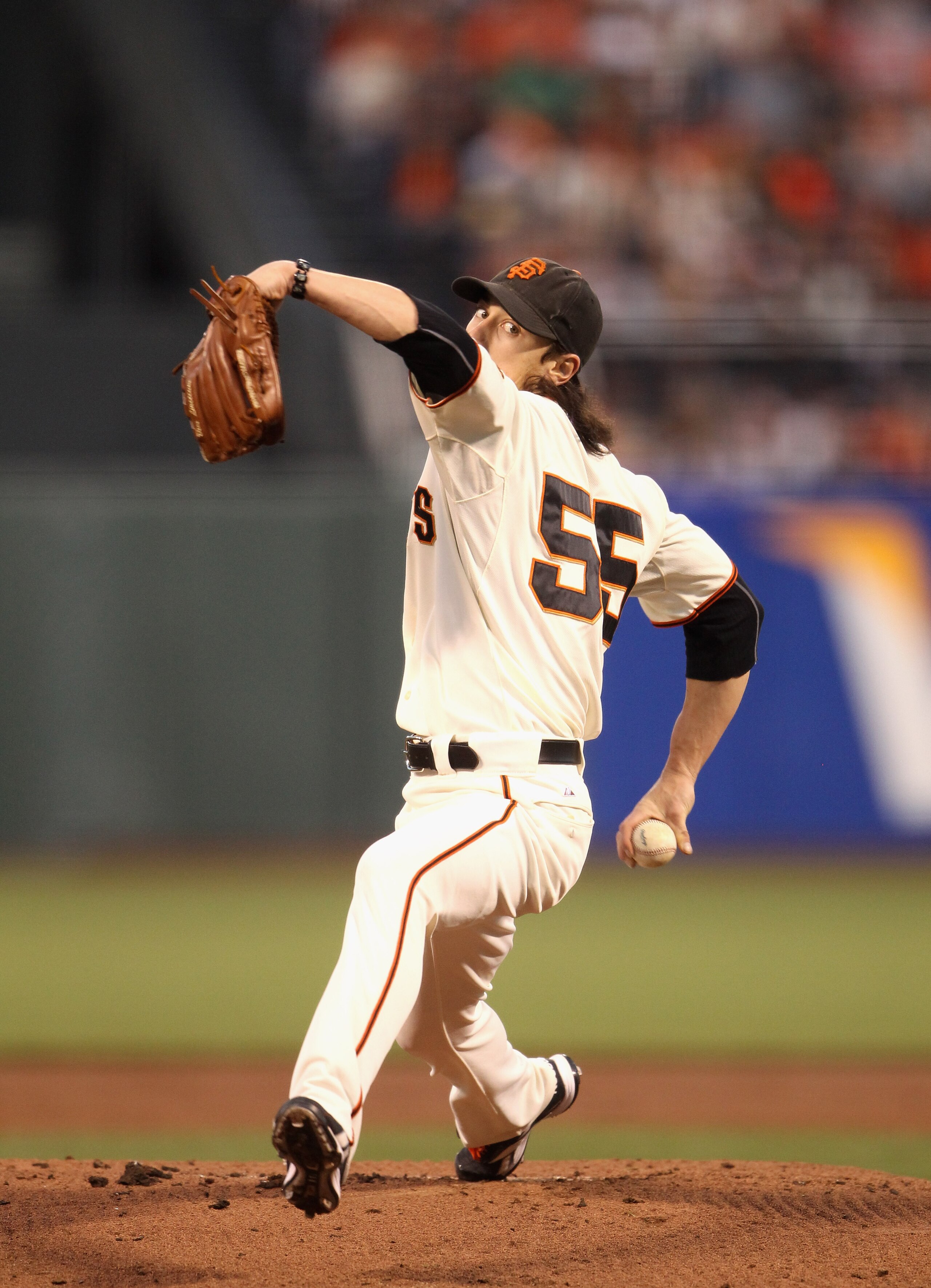 SAN FRANCISCO - OCTOBER 07: Tim Lincecum #55 of the San Francisco Giants pitches against the Atlanta Braves in game 1 of the NLDS at AT&T Park on October 7, 2010 in San Francisco, California. (Photo by Ezra Shaw/Getty Images) SAN FRANCISCO - OCTOBER 07: Tim Lincecum #55 of the San Francisco Giants pitches against the Atlanta Braves in game 1 of the NLDS at AT&T Park on October 7, 2010 in San Francisco, California. (Photo by Ezra Shaw/Getty Images)
