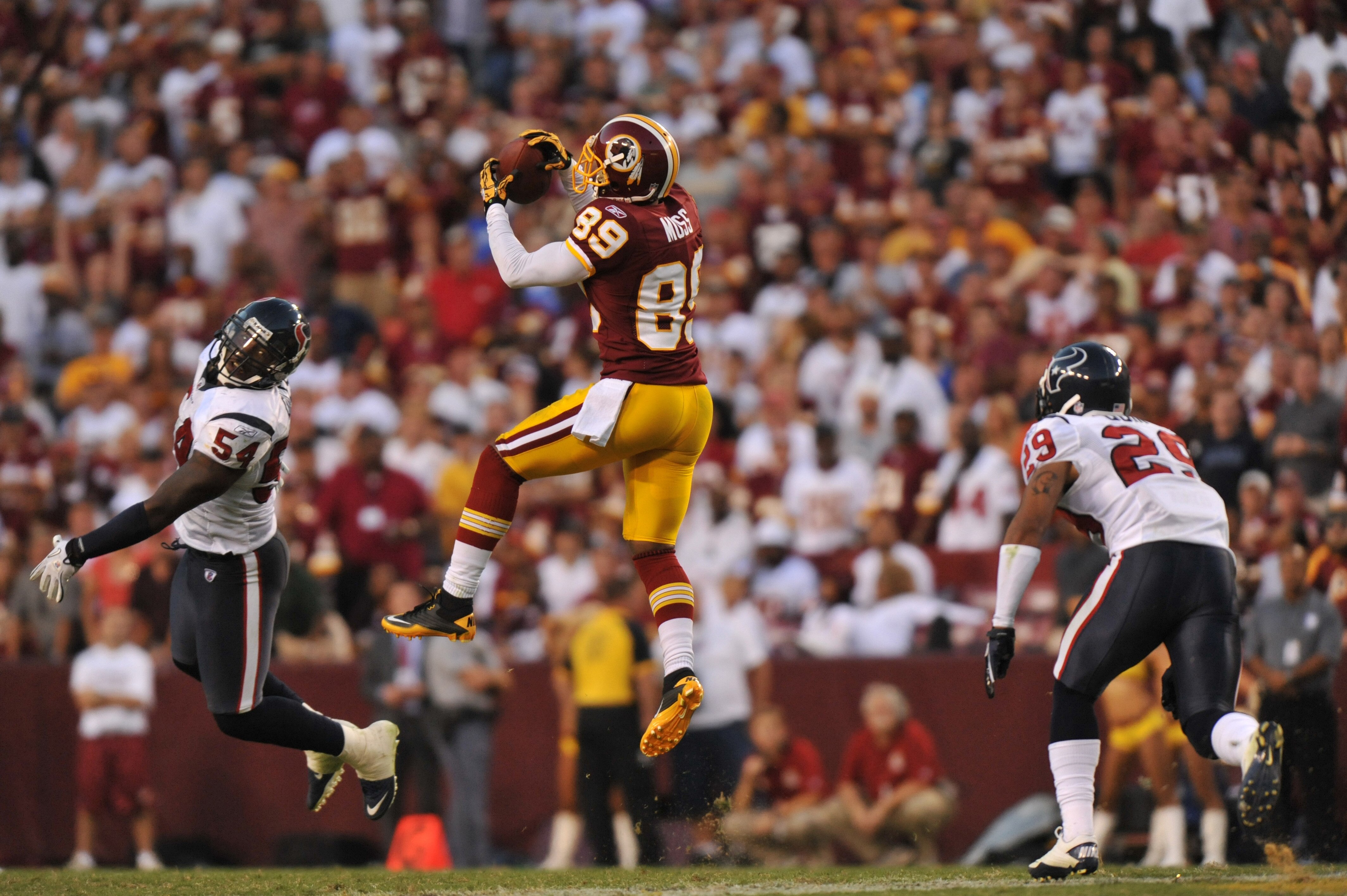 LANDOVER - SEPTEMBER 19:  Santana Moss #89 of the Washington Redskins makes a catch on a play that was called back during the game against the Houston Texans at FedExField on September 19, 2010 in Landover, Maryland. The Texans defeated the Redskins 30-27