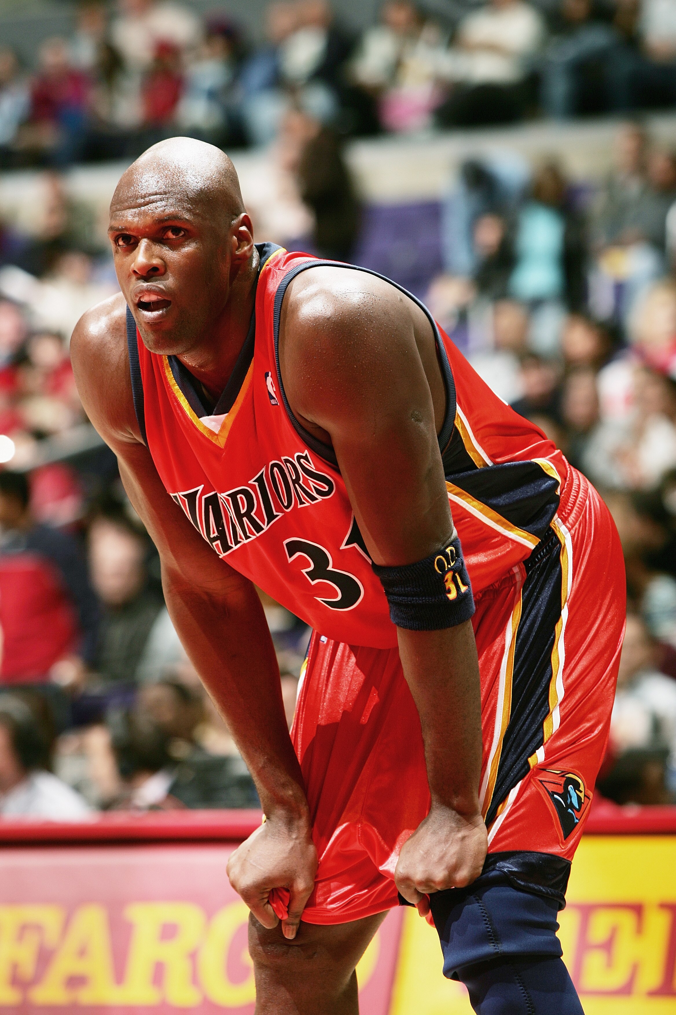 LOS ANGELES - JANUARY 29:  Adonal Foyle #31 of the Golden State Warriors looks on against the Los Angeles Clippers on January 29, 2005 at the Staples Center in Los Angeles, California. The Clippers won 96-85.  NOTE TO USER: User expressly acknowledges and