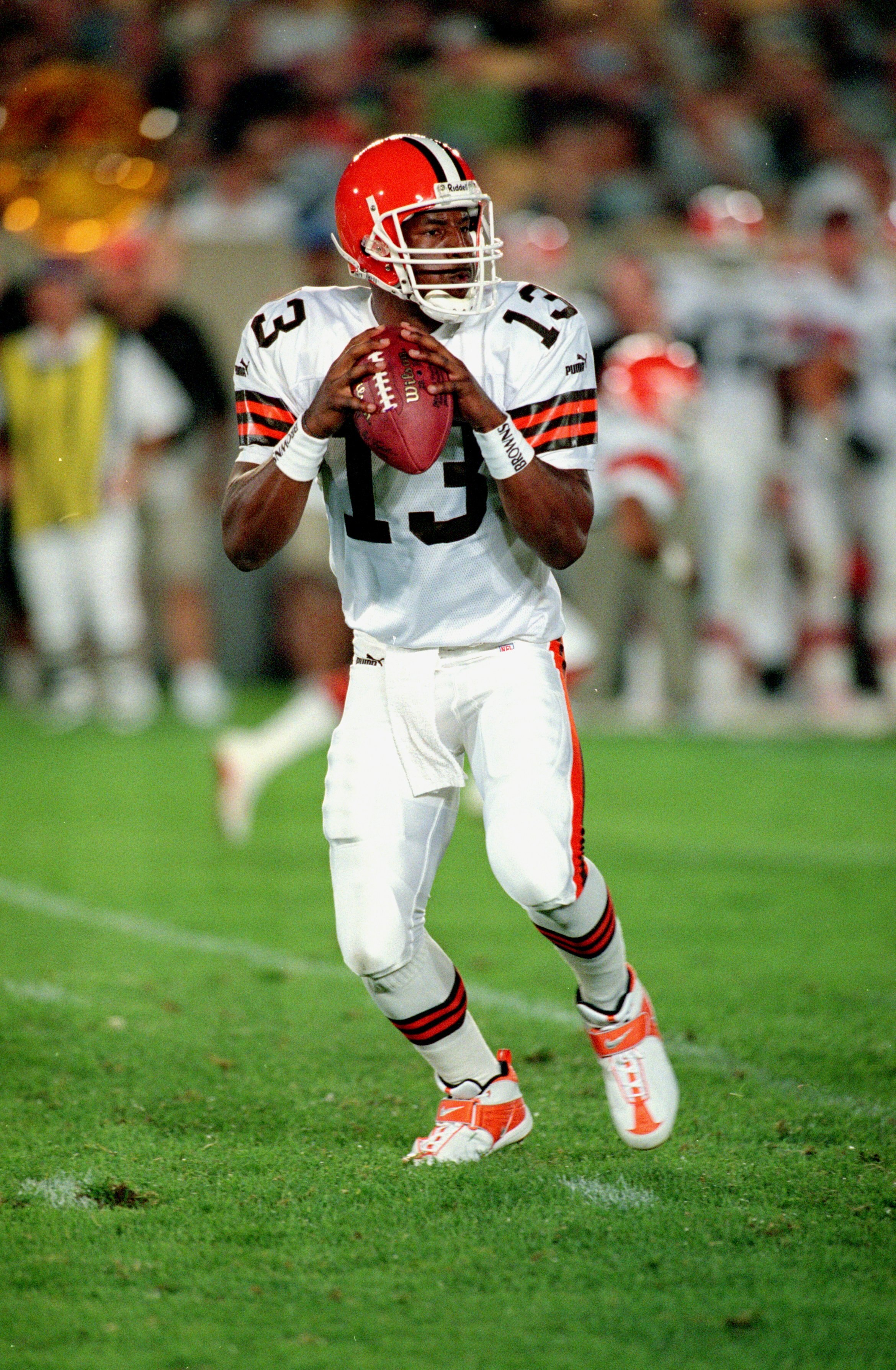12 Aug 2000: Quarterback Wynn Spergon #13 of the Cleveland Browns moves back to pass the ball during the Pre-Season game against the Chicago Bears at Soldier Field in Chicago, Illinois.  The Bears defeated the Browns 19-6.Mandatory Credit: Jonathan Daniel