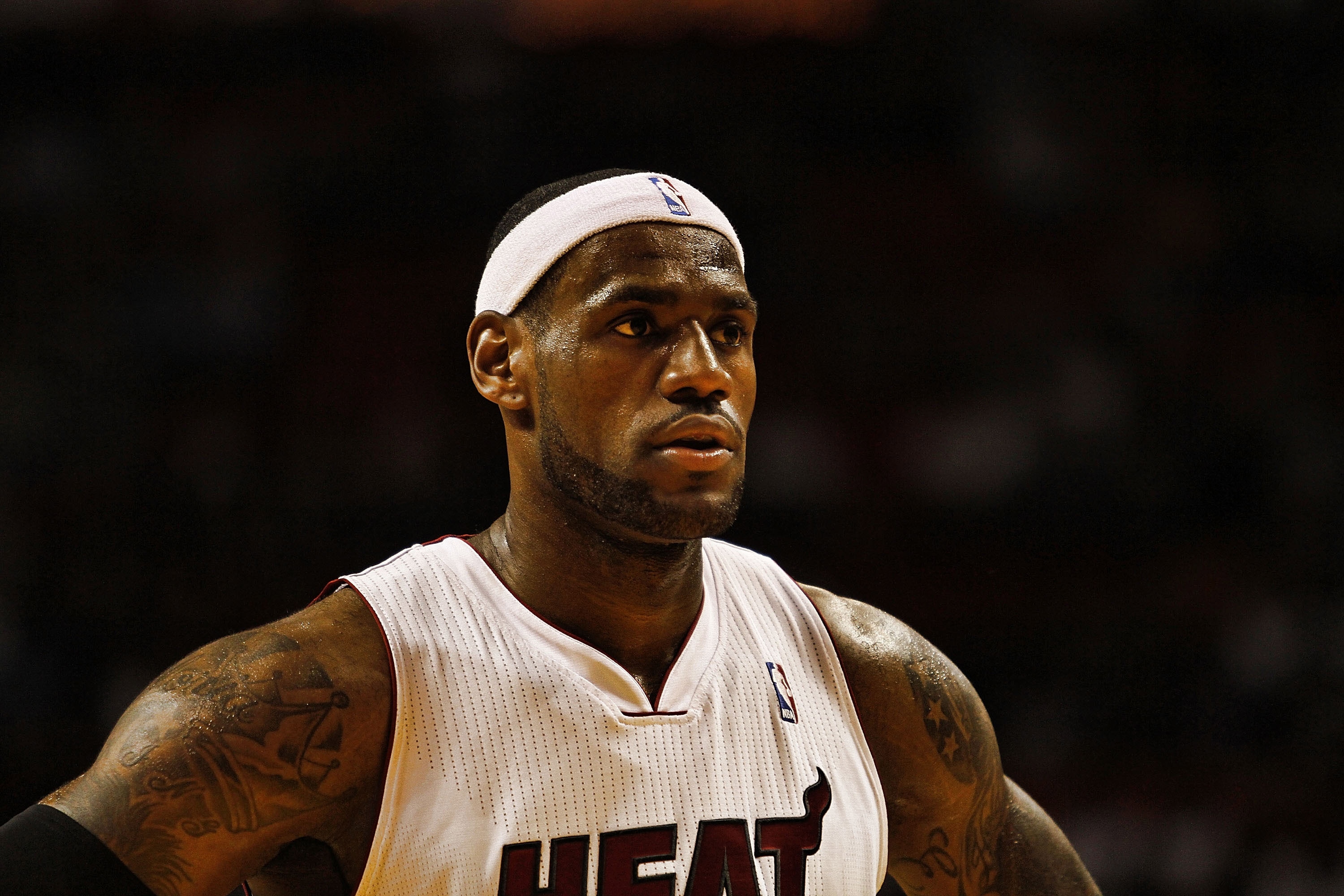 MIAMI - OCTOBER 12:  Forward LeBron James #6 on the court against CSKA Moscow on October 12, 2010 in Miami, Florida.  Miami heat won 96-85 over CSKA Moscow.  NOTE TO USER: User expressly acknowledges and agrees that, by downloading and or using this photo