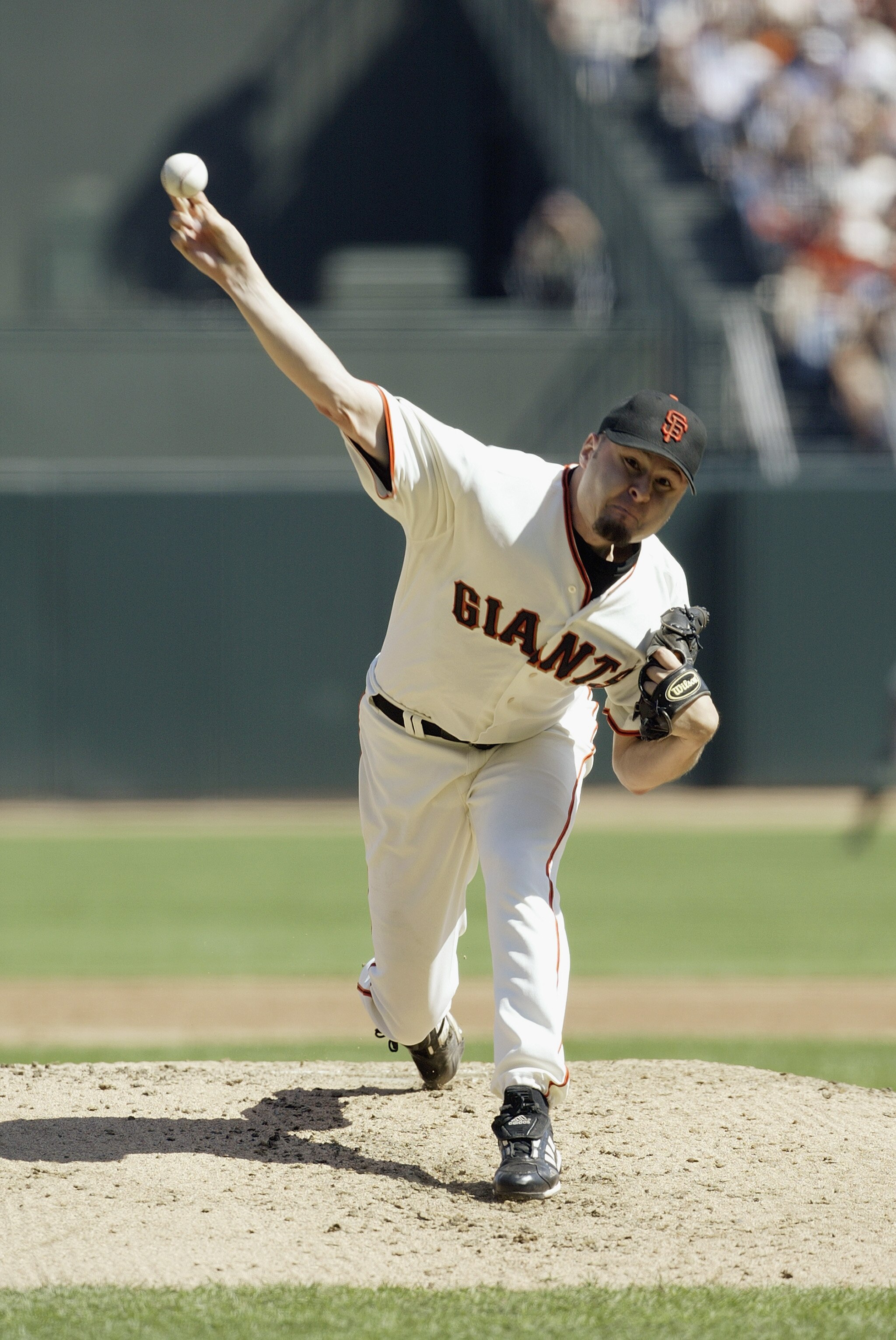 SAN FRANSISCO, CA - SEPTEMBER 30:  Pitcher Jason Schmidt #29 of the San Francisco Giants delivers against the Florida Marlins during the first inning of Game 1 of the 2003 National League Division Series at Pacific Bell Park on September 30, 2003 in San F