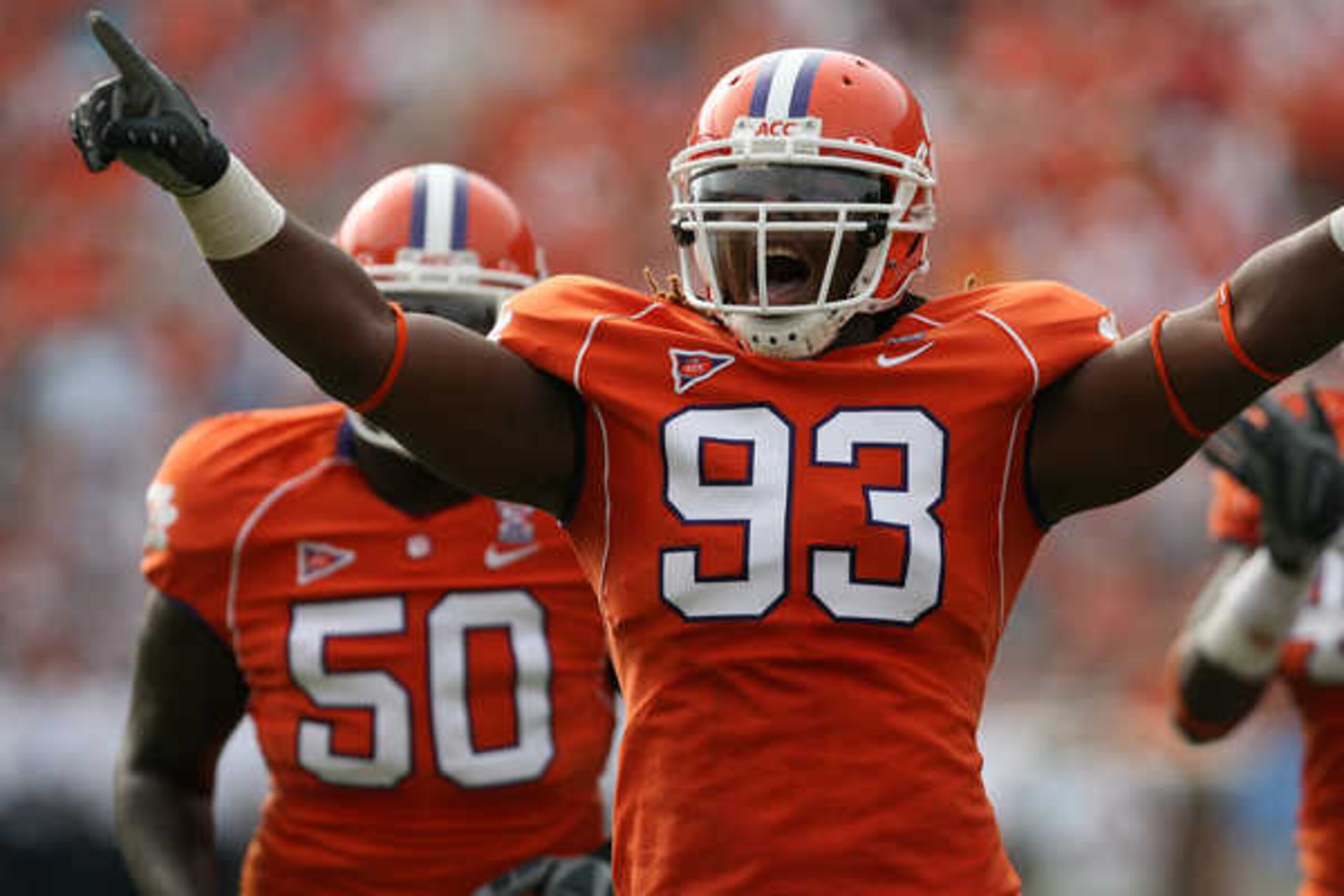 Clemson DE DaQuan Bowers added 3 more sacks to his total.