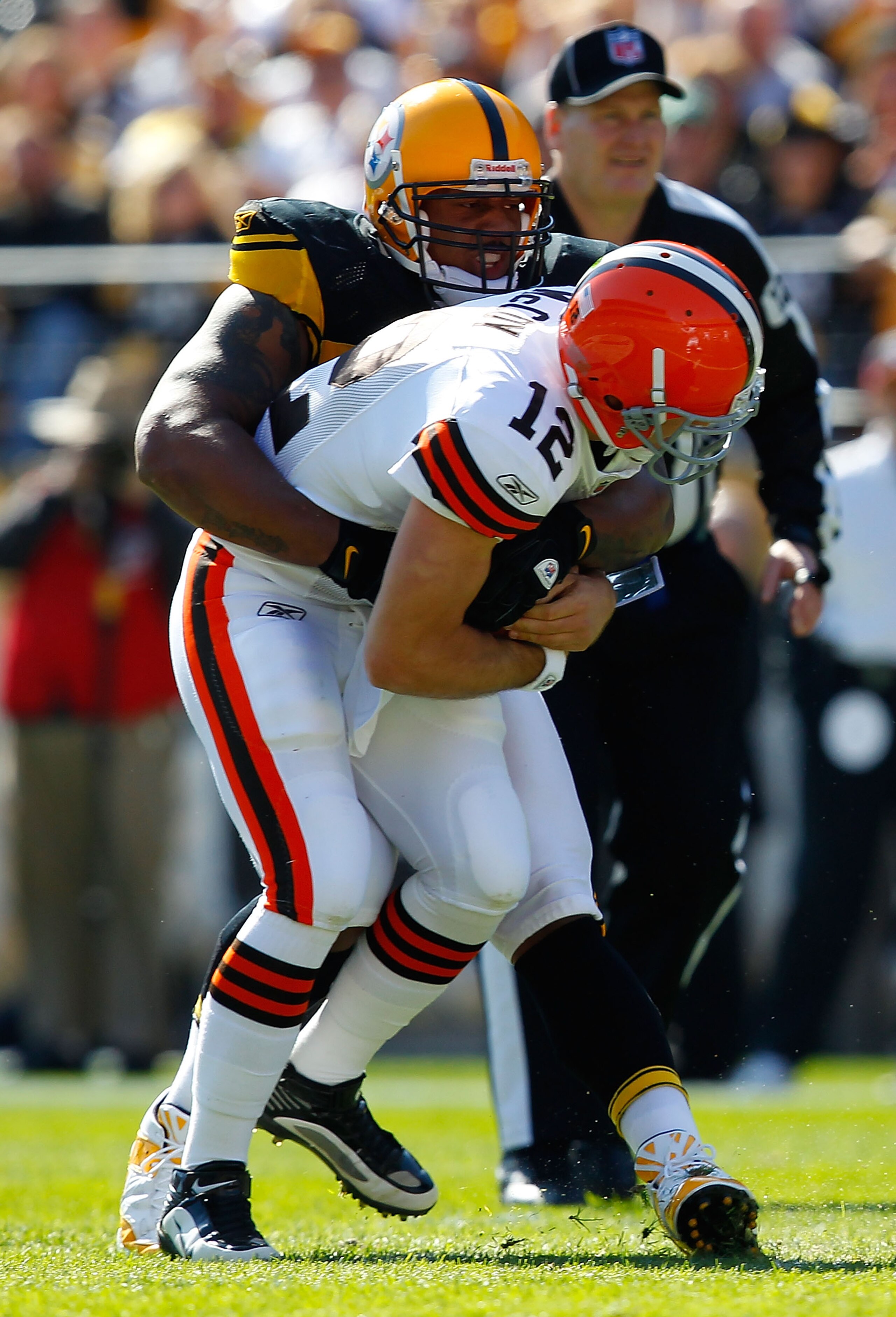 PITTSBURGH - OCTOBER 17: LaMarr Woodley #56 of the Pittsburgh Steelers sacks Colt McCoy #12 of the Cleveland Browns during the game on October 17, 2010 at Heinz Field in Pittsburgh, Pennsylvania. (Photo by Jared Wickerham/Getty Images) PITTSBURGH - OCTOBER 17: LaMarr Woodley #56 of the Pittsburgh Steelers sacks Colt McCoy #12 of the Cleveland Browns during the game on October 17, 2010 at Heinz Field in Pittsburgh, Pennsylvania. (Photo by Jared Wickerham/Getty Images)