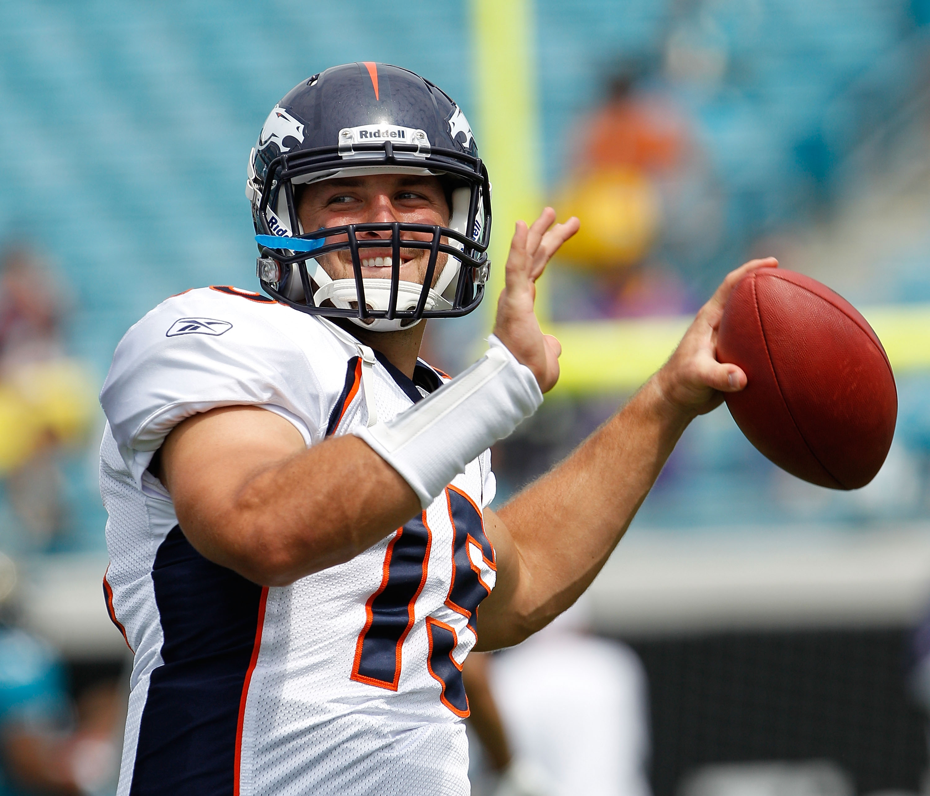 JACKSONVILLE, FL - SEPTEMBER 12:  Quarterback Tim Tebow #15 of the Denver Broncos practices prior to the NFL season opener game against the Jacksonville Jaguars at EverBank Field on September 12, 2010 in Jacksonville, Florida.  (Photo by Sam Greenwood/Get
