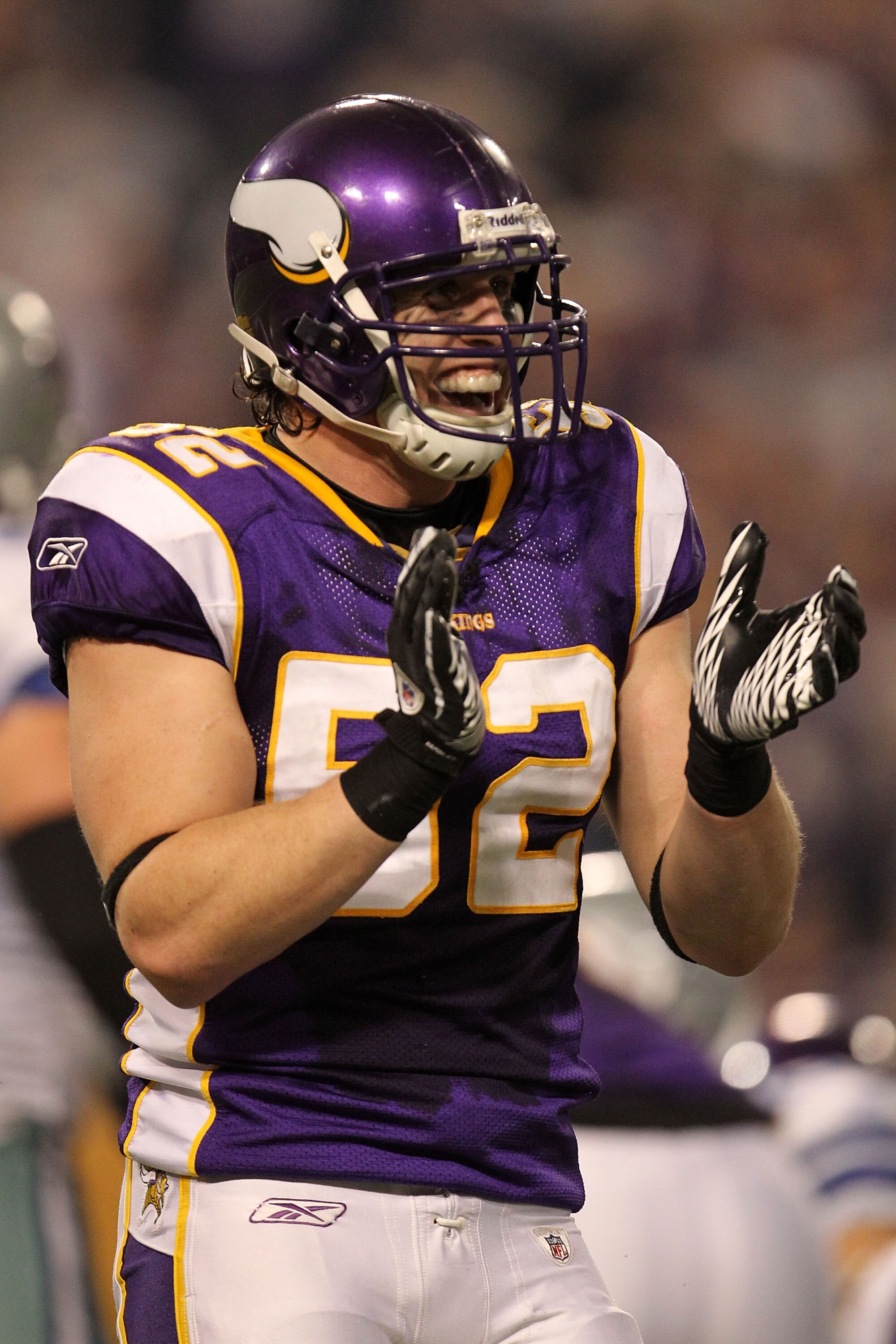 MINNEAPOLIS - JANUARY 17:  Line backer Chad Greenway #52 of the Minnesota Vikings reacts while playing against the Dallas Cowboys during the second quarter of the the NFC Divisional Playoff Game at Hubert H. Humphrey Metrodome on January 17, 2010 in Minne