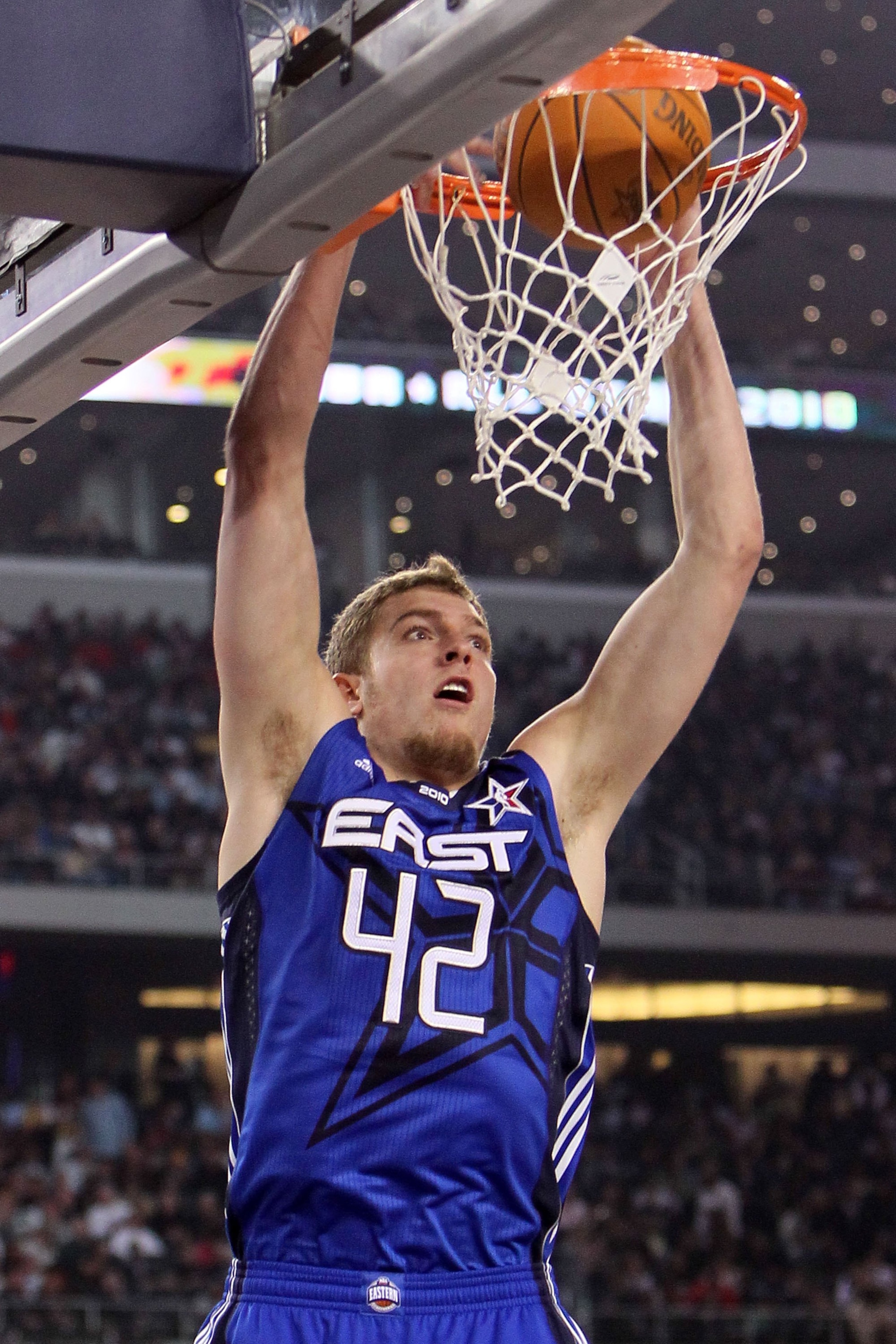 ARLINGTON, TX - FEBRUARY 14: David Lee #42 of the Eastern Conference shoots against the Western Conference during the NBA All-Star Game, part of 2010 NBA All-Star Weekend at Cowboys Stadium on February 14, 2010 in Arlington, Texas. The Eastern Conference