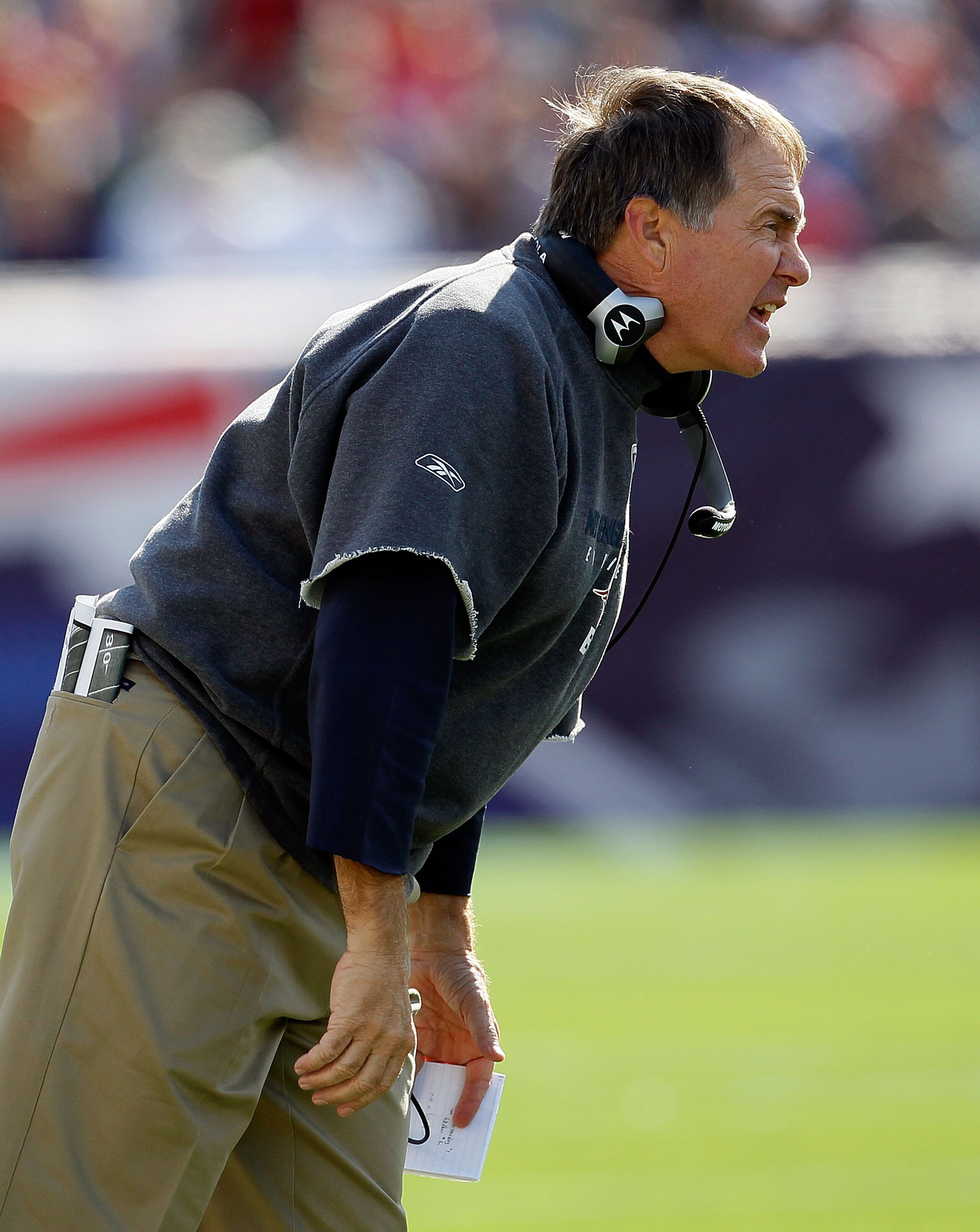 FOXBORO, MA - OCTOBER 17:  Coach Bill Belichick of the New England Patriots shouts instructions during a game against the Baltimore Ravens at Gillette Stadium on October 17, 2010 in Foxboro, Massachusetts. (Photo by Jim Rogash/Getty Images)